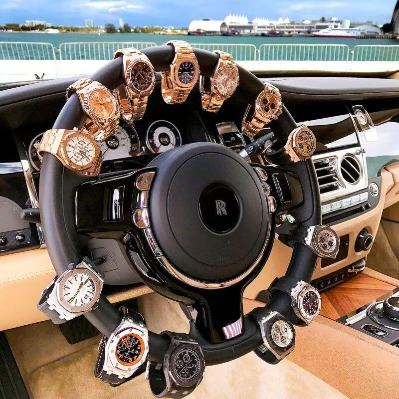 Replica vs. Genuine: An Honest Guide to Choosing Your Next Watch