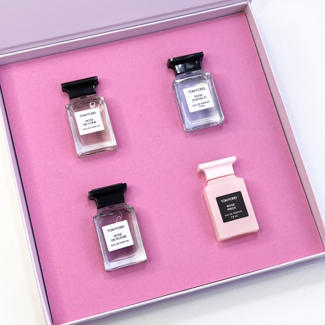 Tom ford mini perfume