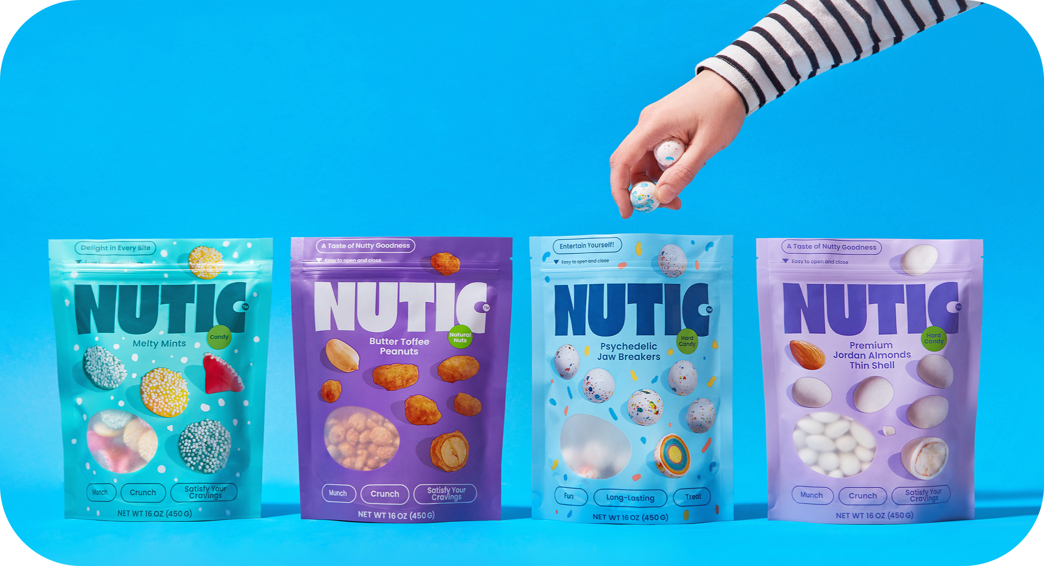 GEEK BAR-https://www.hot-toy.com/