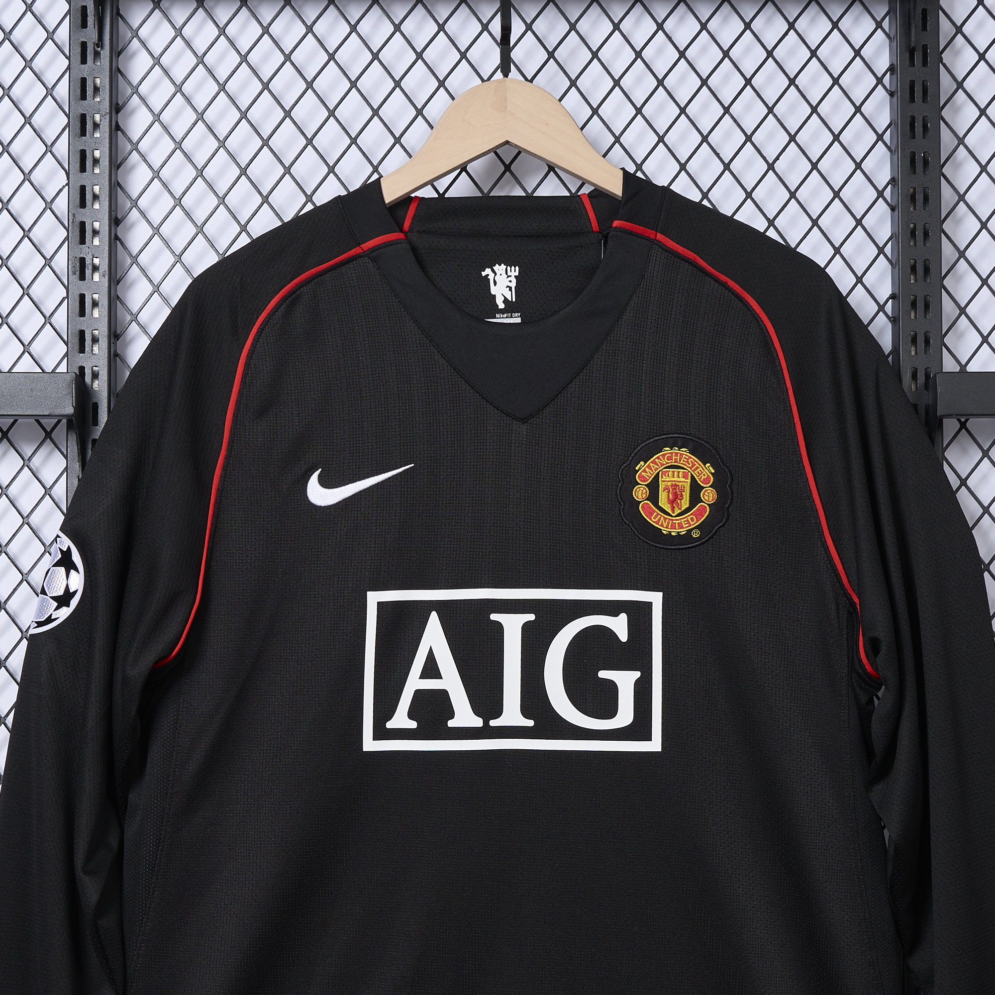 SIUjerseys-Retro Manchester United 07-08 Away Long Sleeve Jersey