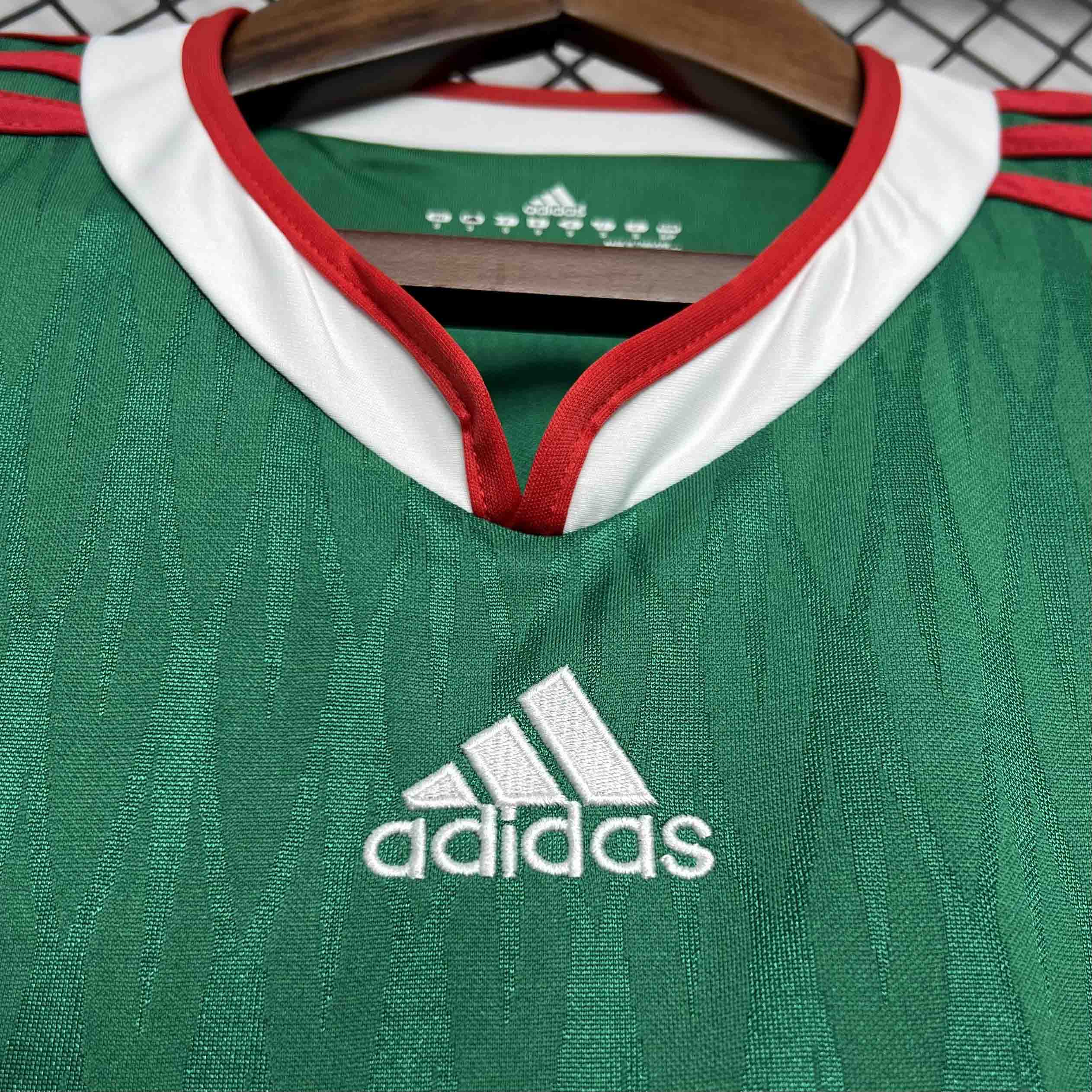 ManixJersey.com | Retro Mexico 2010 Home Stadium Jersey -Customize Name, Number and Patch | Worldwide Shipping