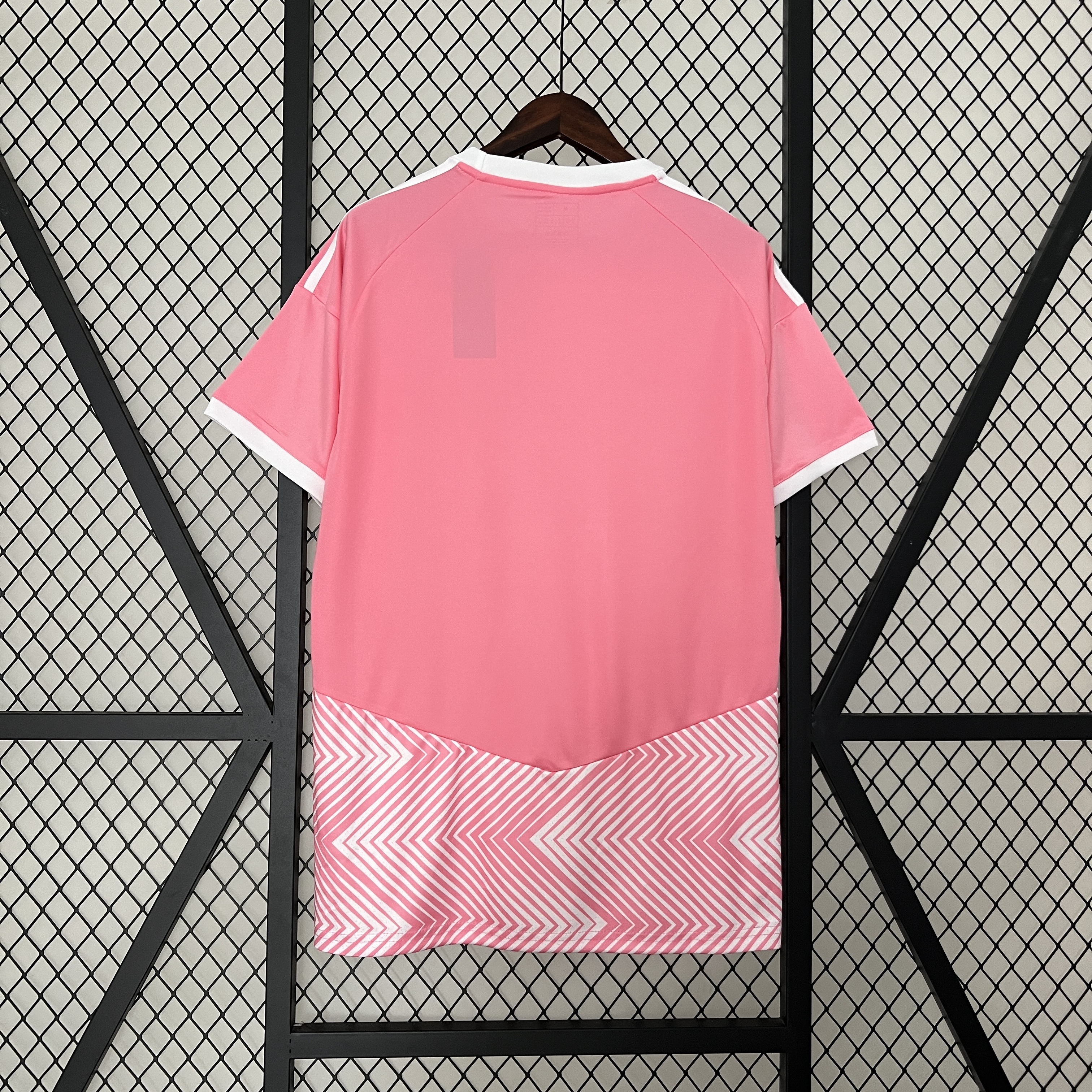 ManixJersey.com | Porcinos FC 2024 Home Stadium Jersey - Fans Version -Customize Name, Number and Patch | Worldwide Shipping