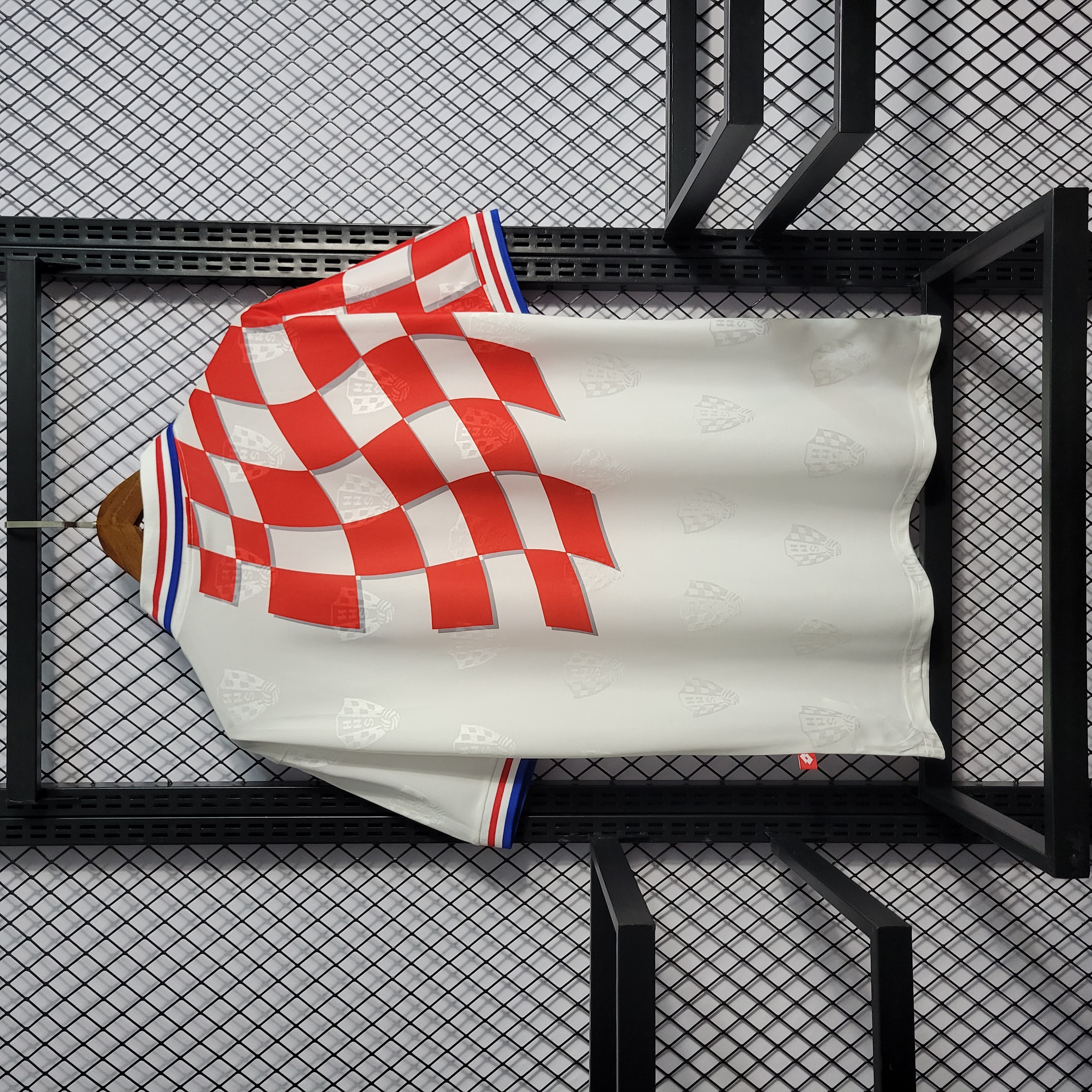 ManixJersey.com | Retro Croatia 1998 Home Stadium Jersey -Customize Name, Number and Patch | Worldwide Shipping