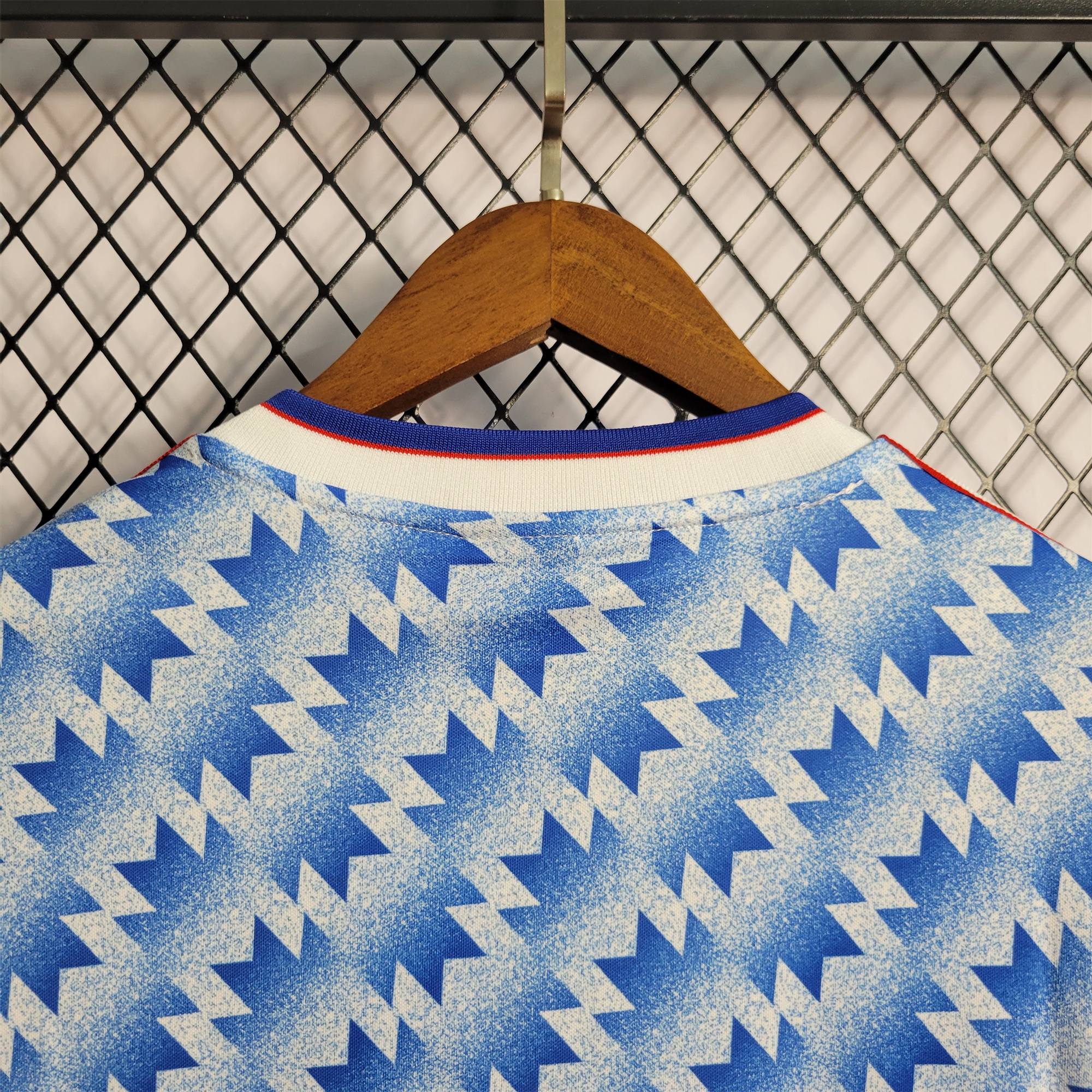 SIUjerseys-Retro Manchester United 90-92 Away Long Sleeve Jersey