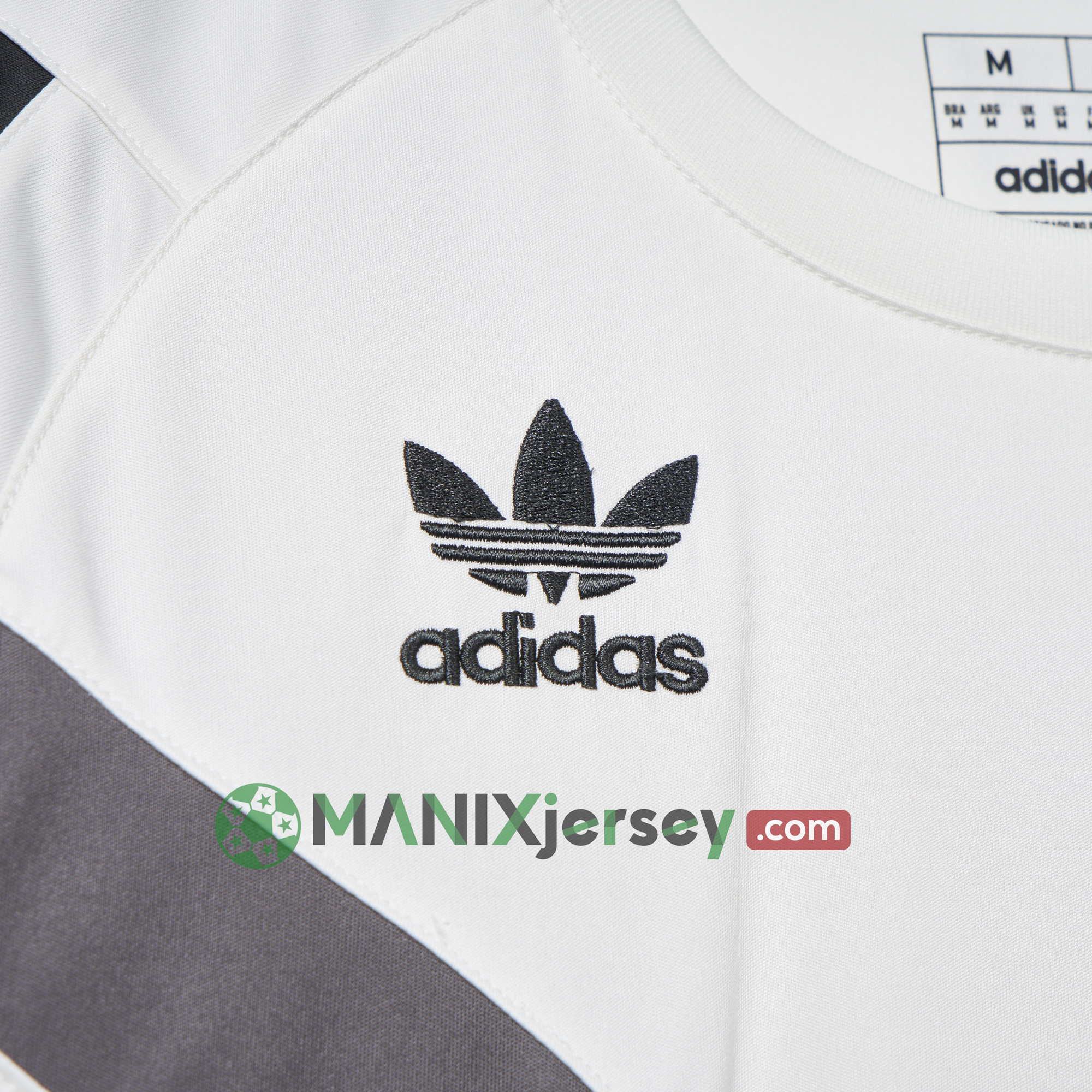 ManixJersey.com | Real Madrid 24-25 Throwback Originals T-Shirt - White -Customize Name, Number and Patch | Worldwide Shipping