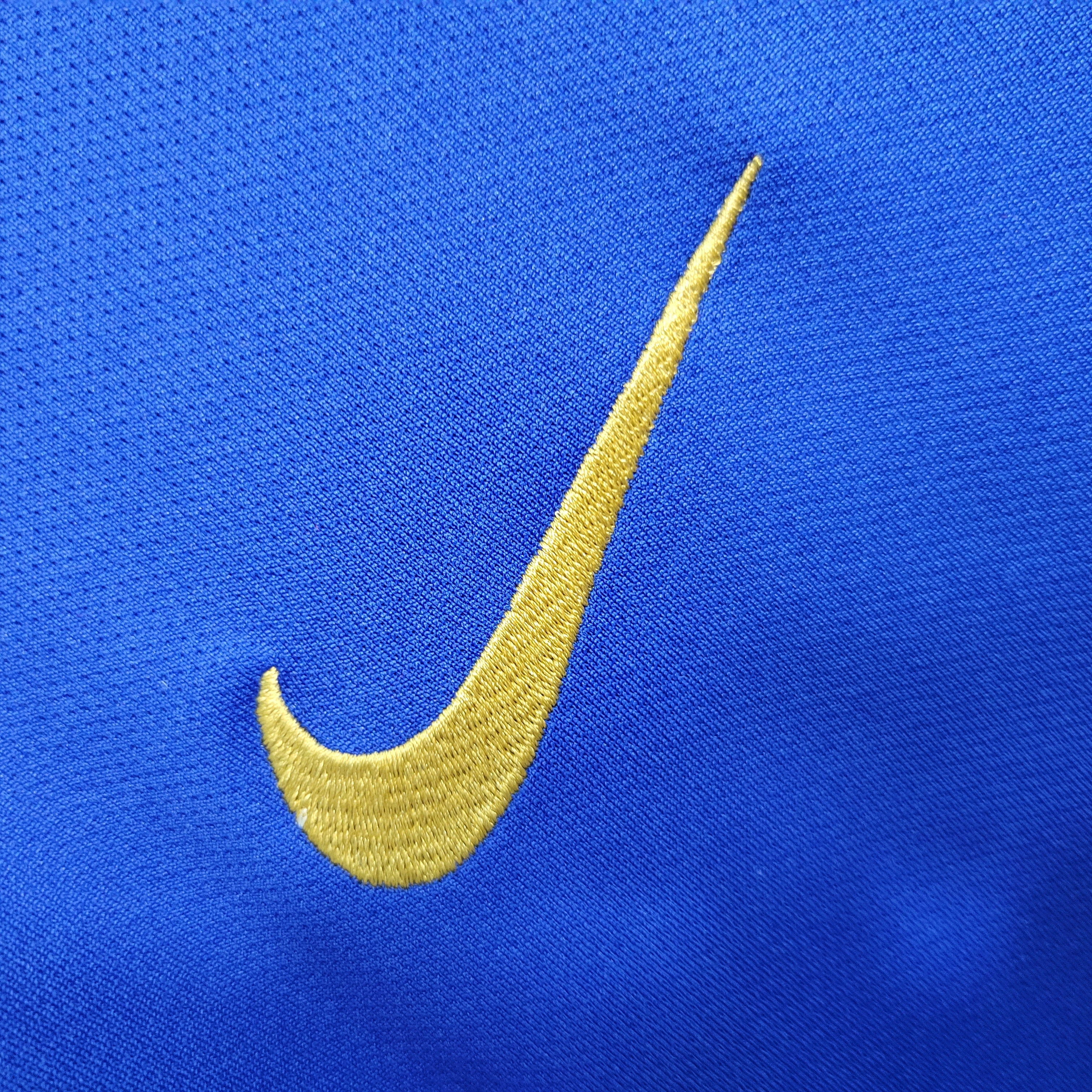 SIUjerseys-Retro Italy 1996 Home Stadium Jersey