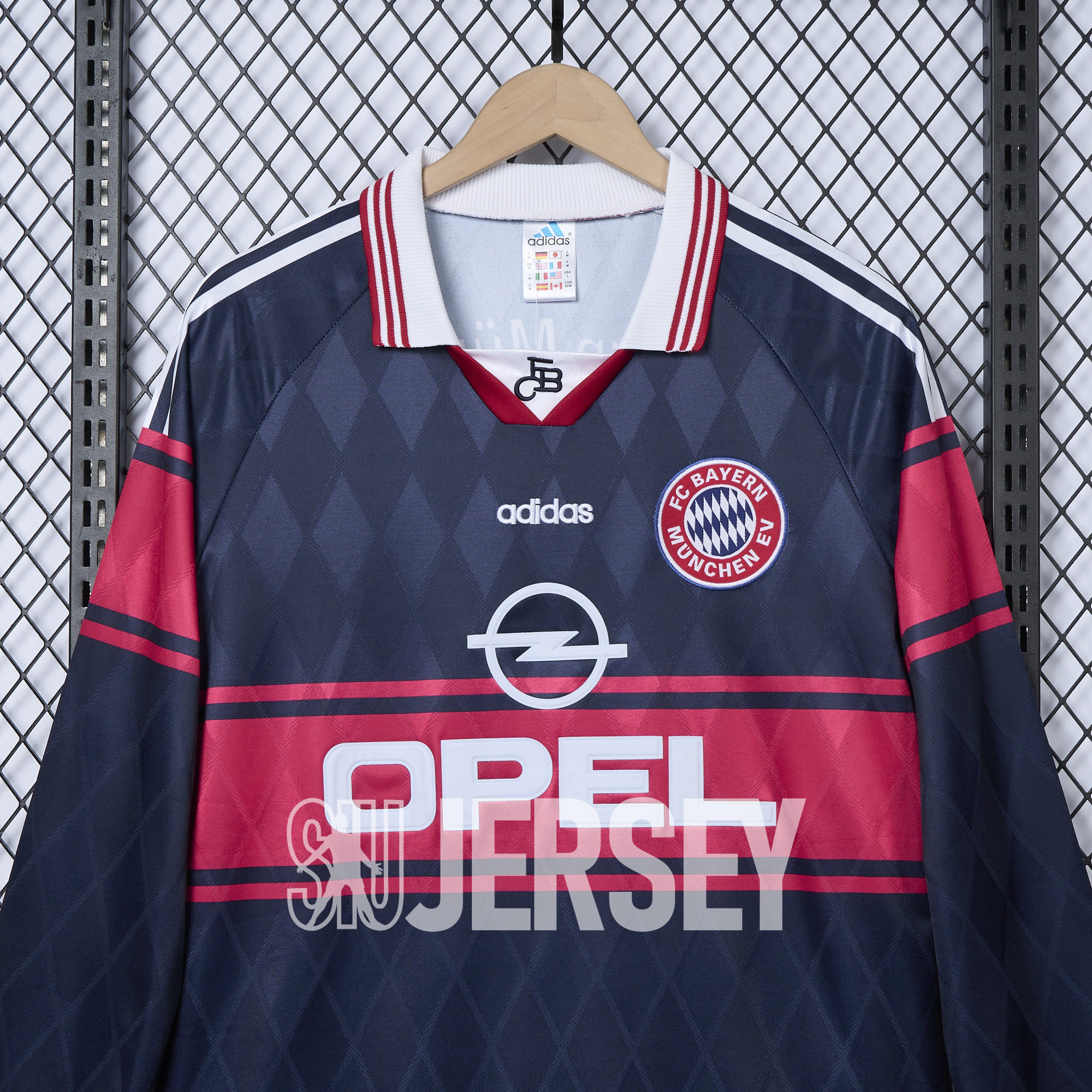 SIUjerseys-Retro Bayern Munich 1997-99 Home Long Jersey