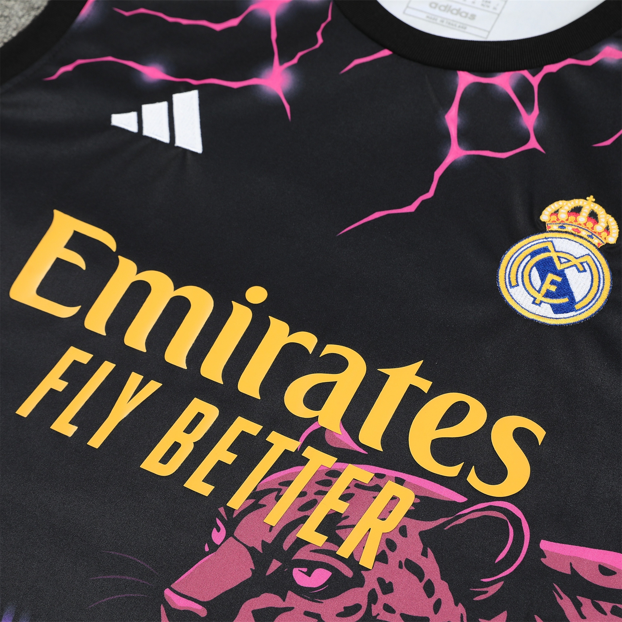 JerseysGala.com | Real Madrid 24-25 Vest Training Set - Purple & Black Leopard -Customize Name, Number and Patch | Worldwide Shipping