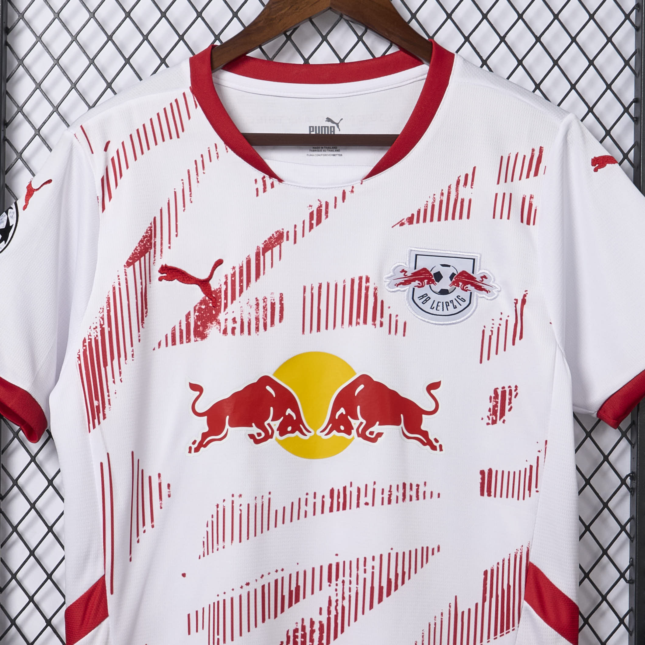 RB Leipzig 24-25 Home Stadium Jersey - Fans Version:football jersey mysite: unitedjerseyfootball 邓江浪:football