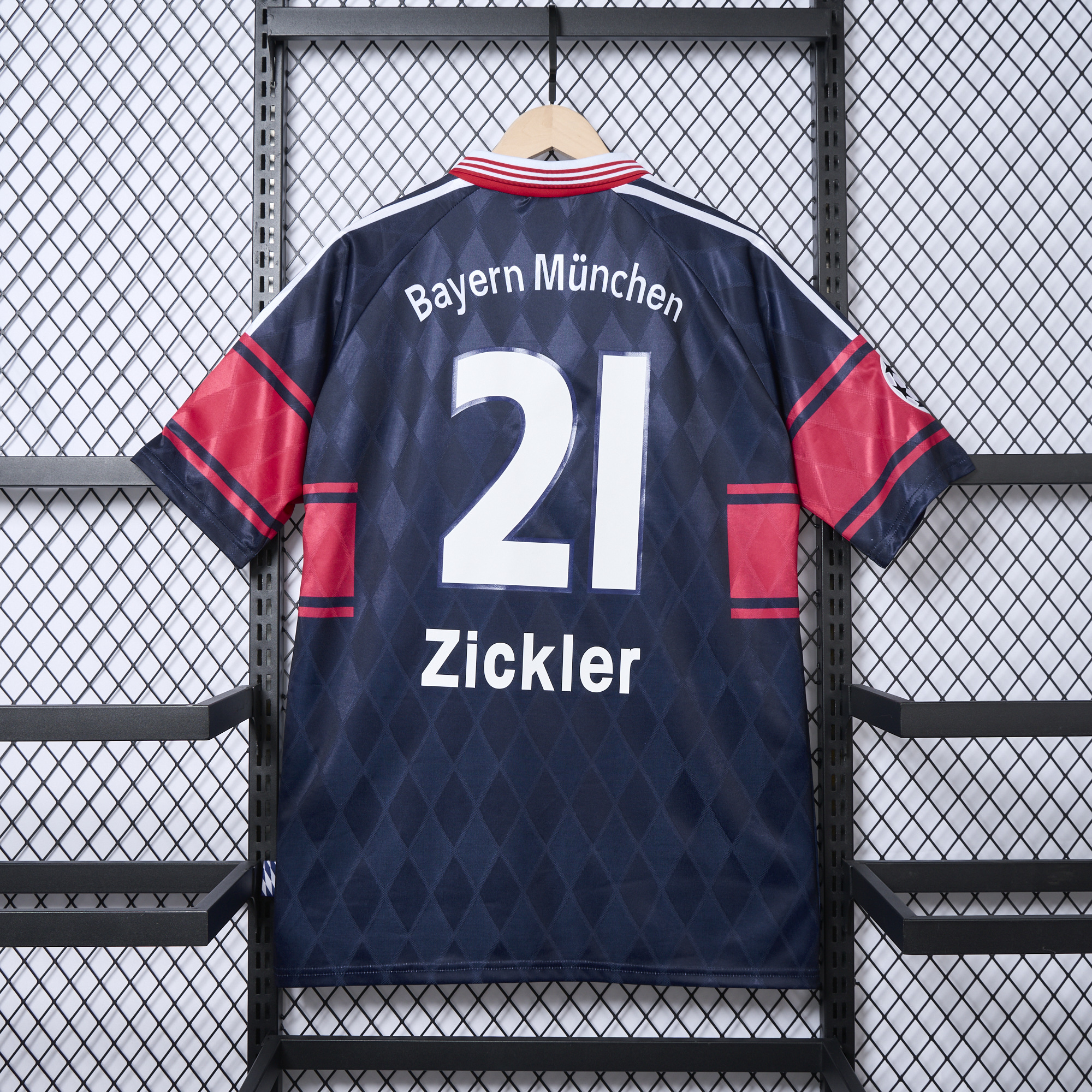 GlobeJersey-Retro Bayern Munich 1997-99 Home Stadium Jersey