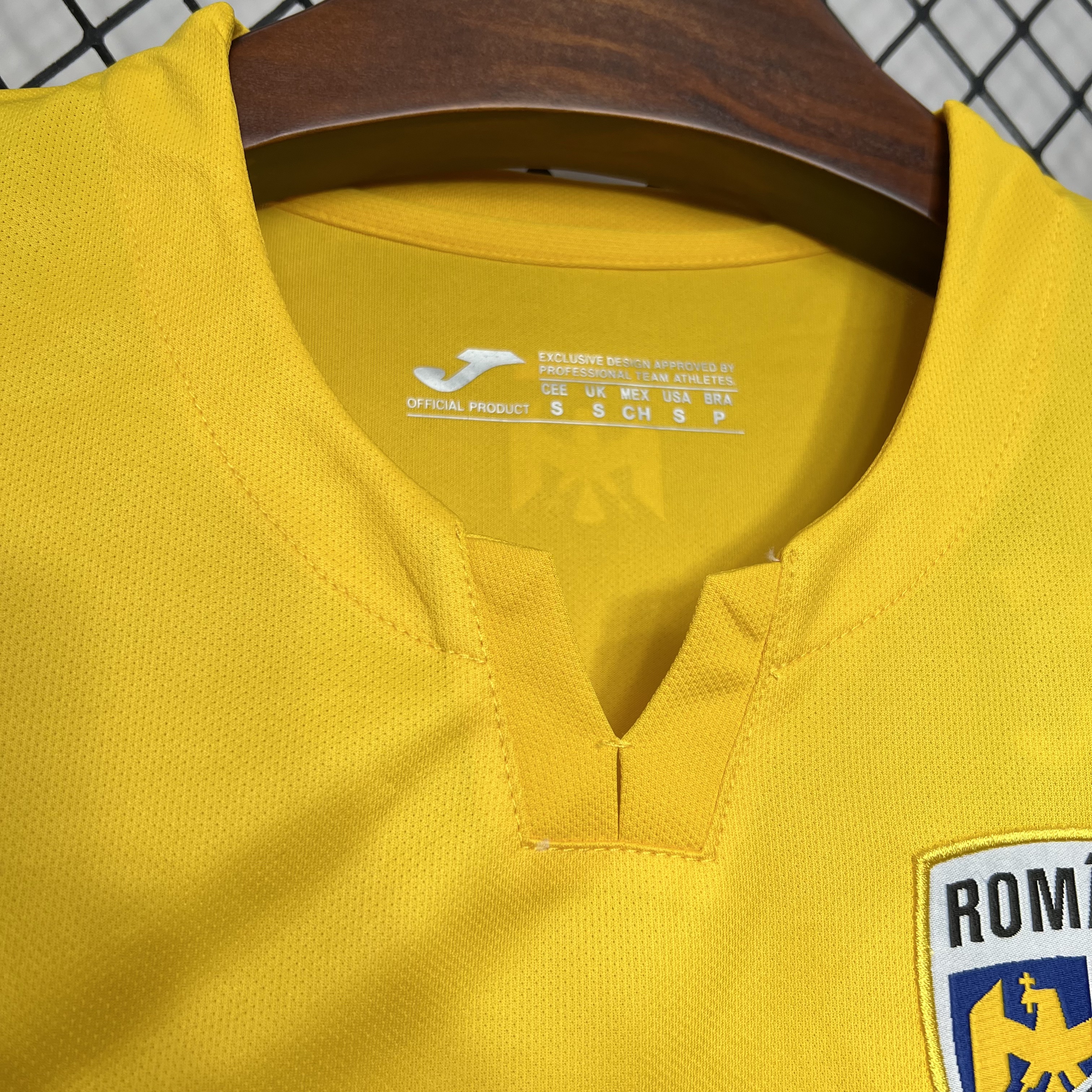 ManixJersey.com | Romania 2024 Home Stadium Jersey - Fans Version -Customize Name, Number and Patch | Worldwide Shipping