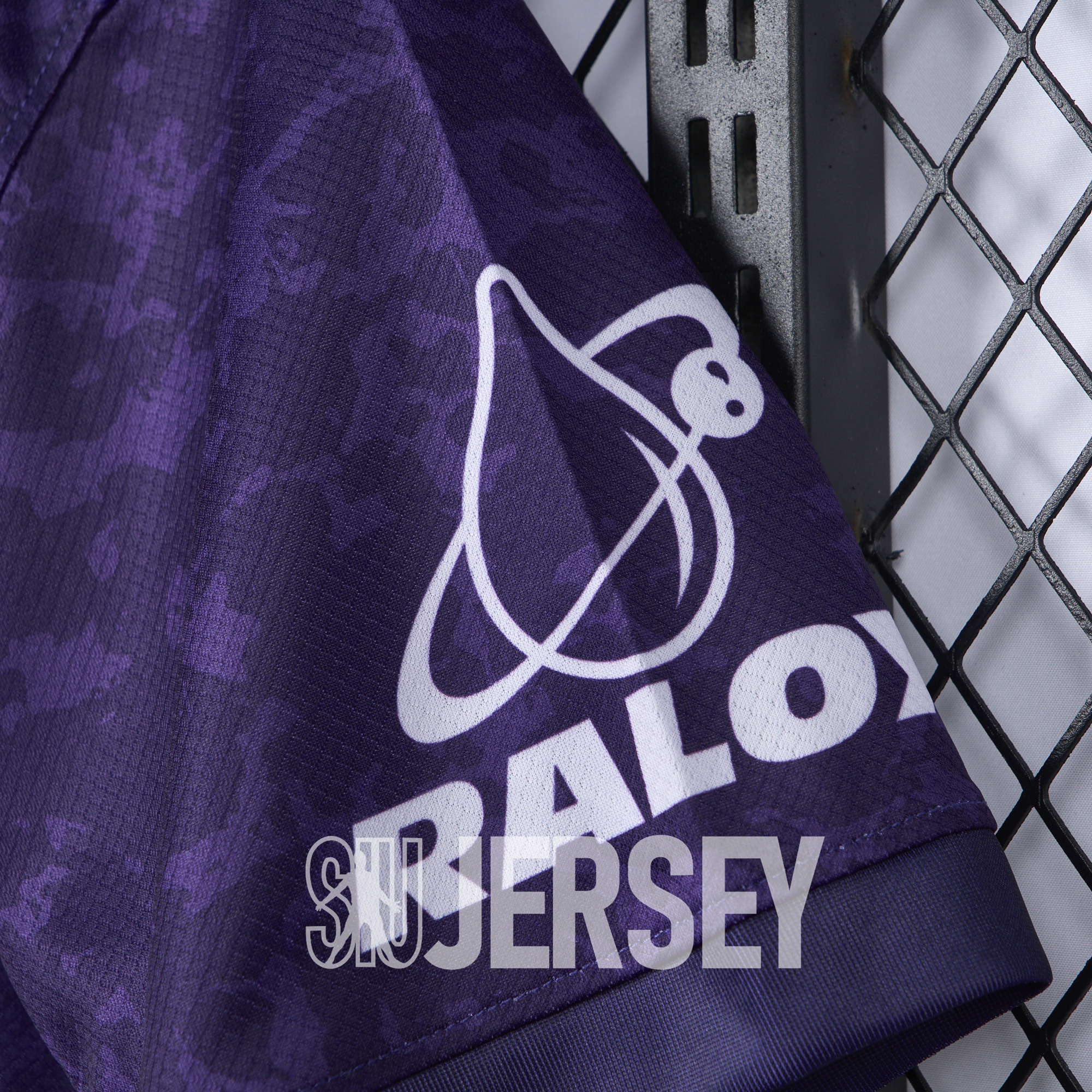 SIUjerseys-Pumas UNAM 24-25 Third Jersey - Fans Version