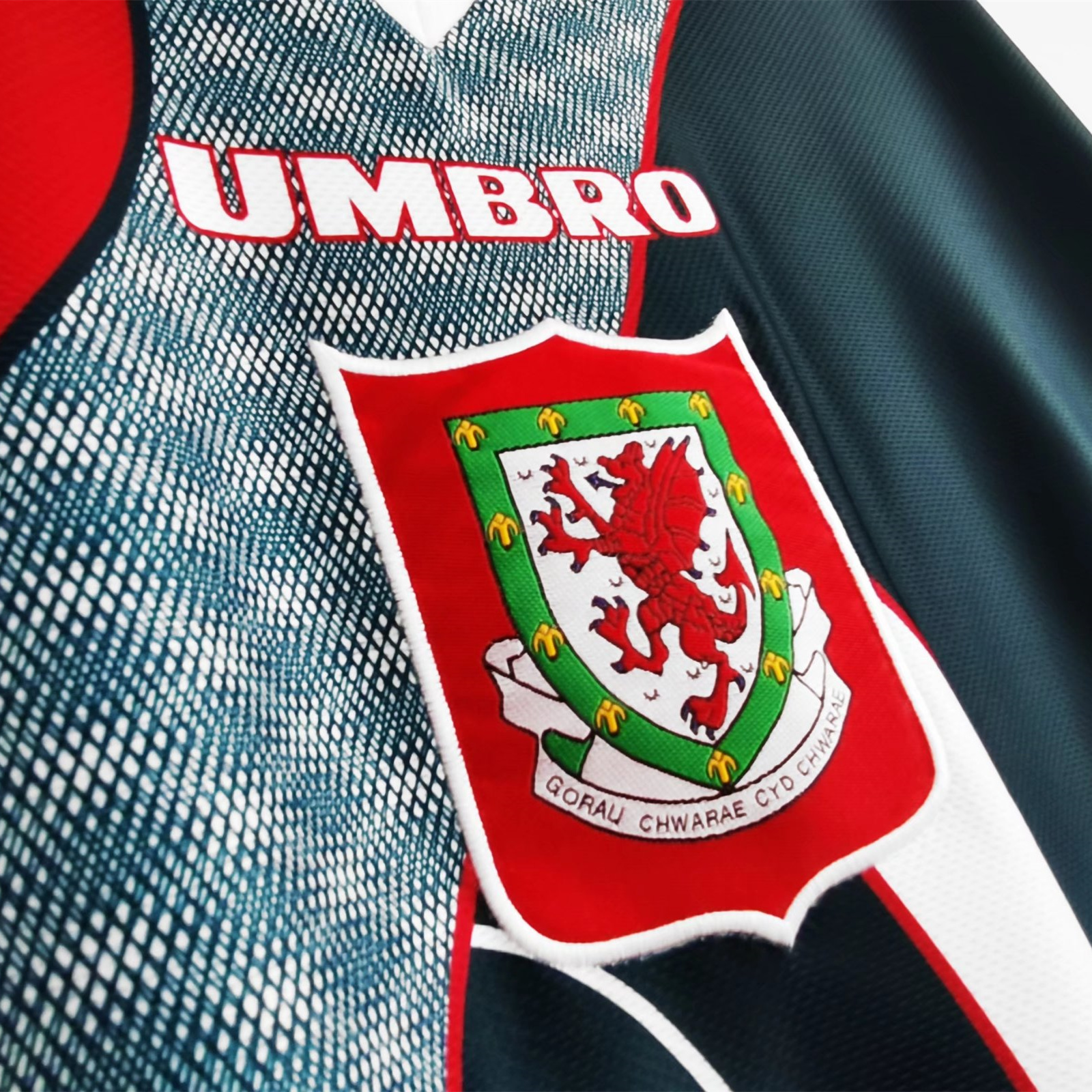 ManixJersey.com | Retro Wales 1994 Away Stadium Jersey -Customize Name, Number and Patch | Worldwide Shipping