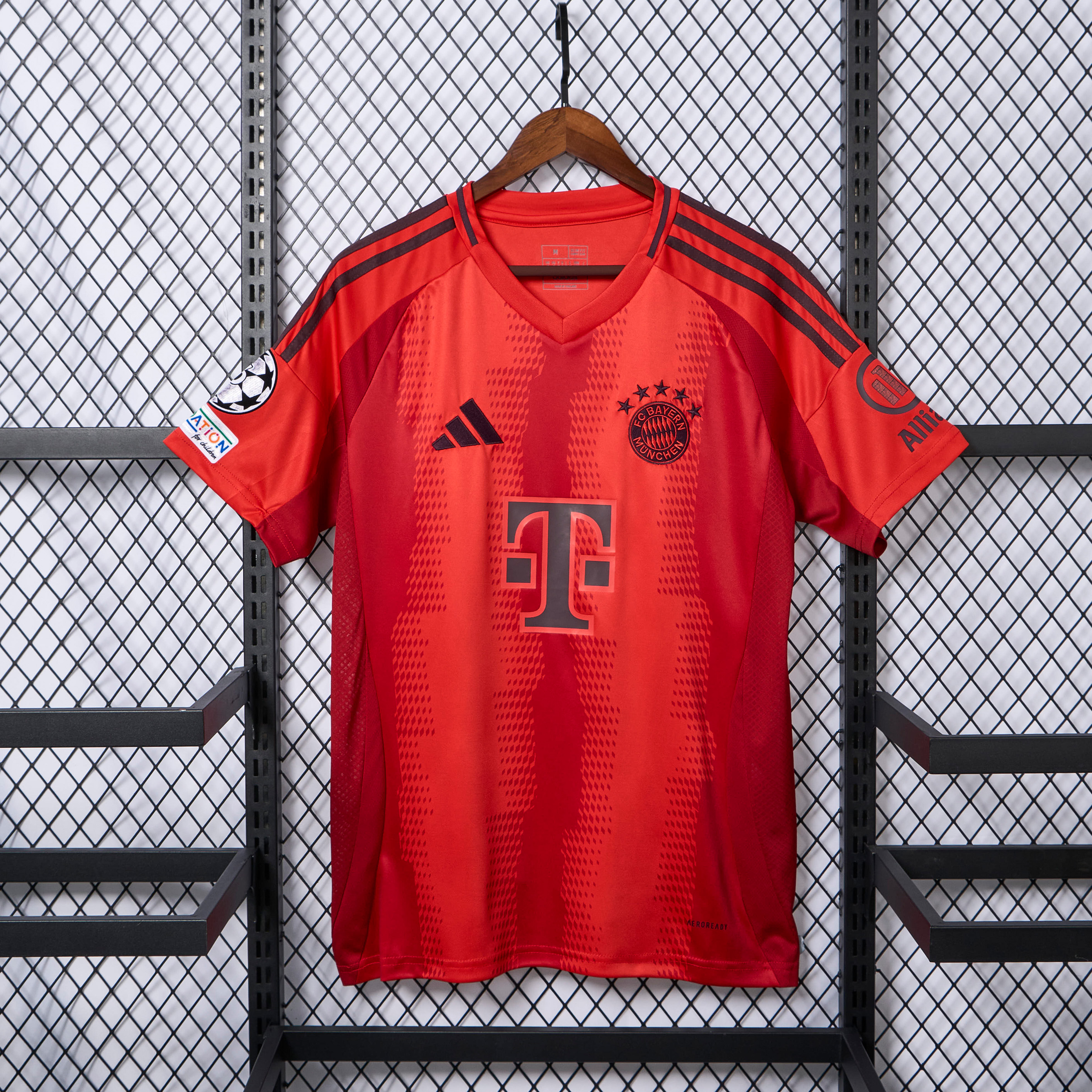 unitedfutballjersey-Bayern Munich 24-25 Home Stadium Jersey - Fans Version