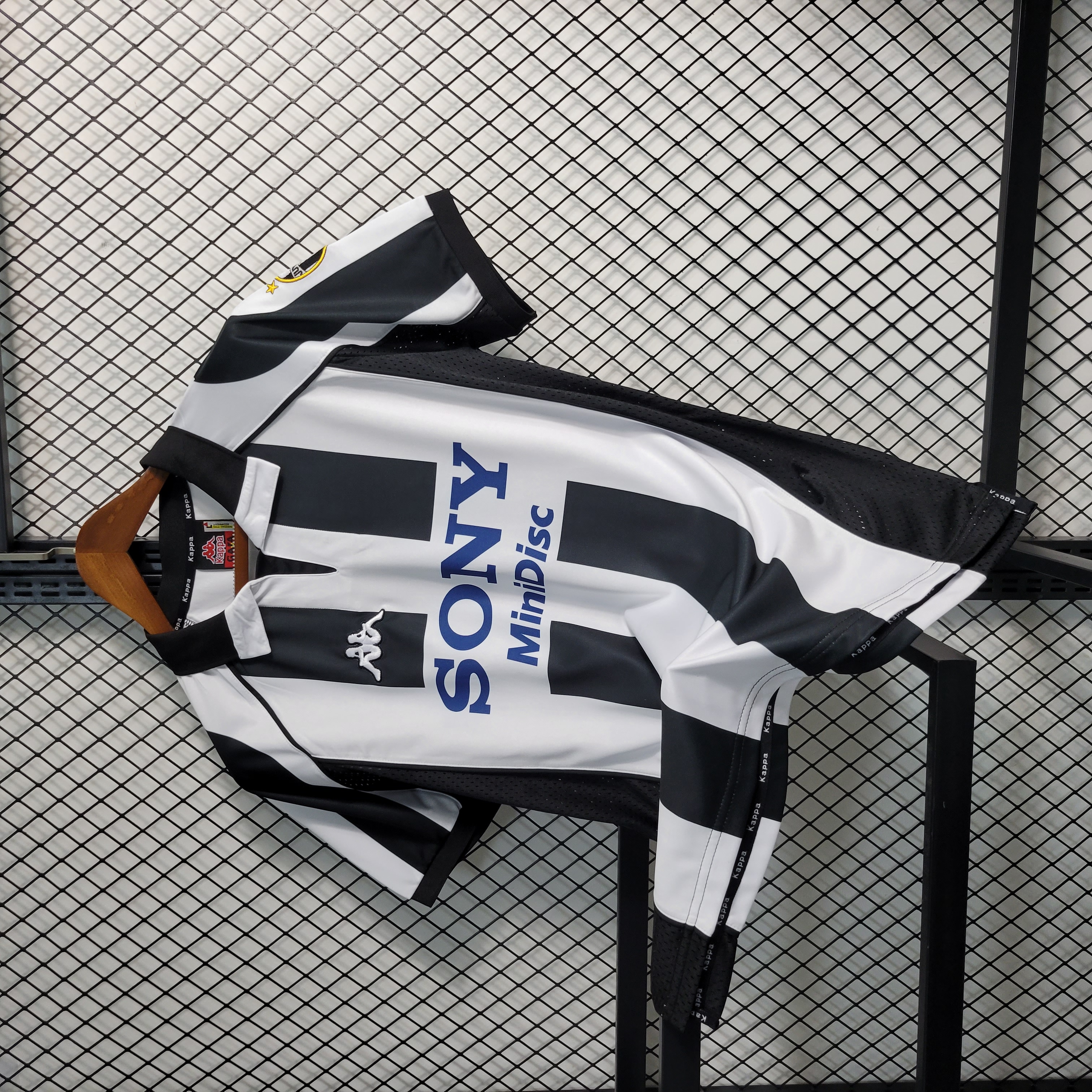 JerseysGala.com | Retro Juventus 1997-98 Home Stadium Jersey -Customize Name, Number and Patch | Worldwide Shipping