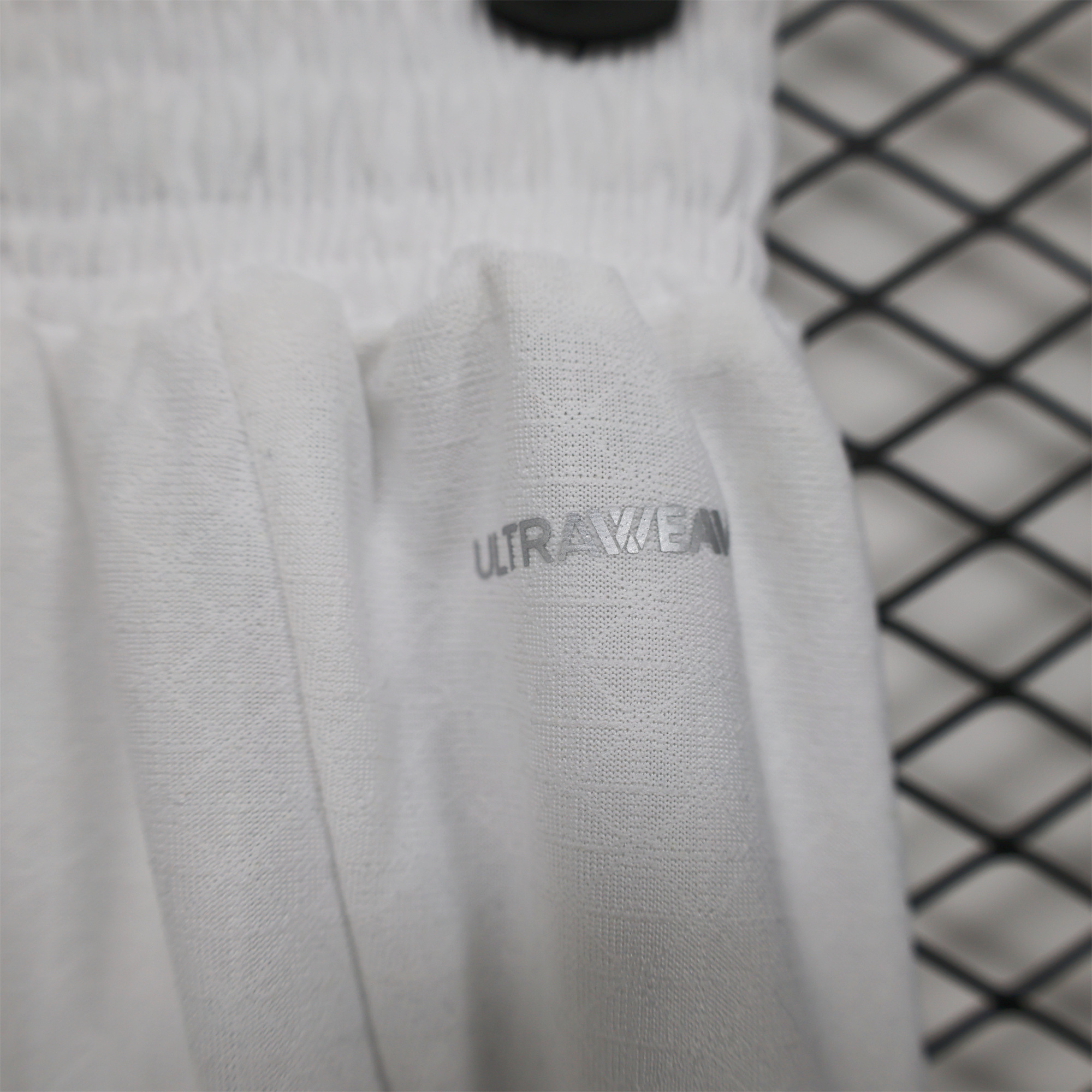 ManixJersey.com | Marseille 24-25 Home Shorts - Player Version -Customize Name, Number and Patch | Worldwide Shipping