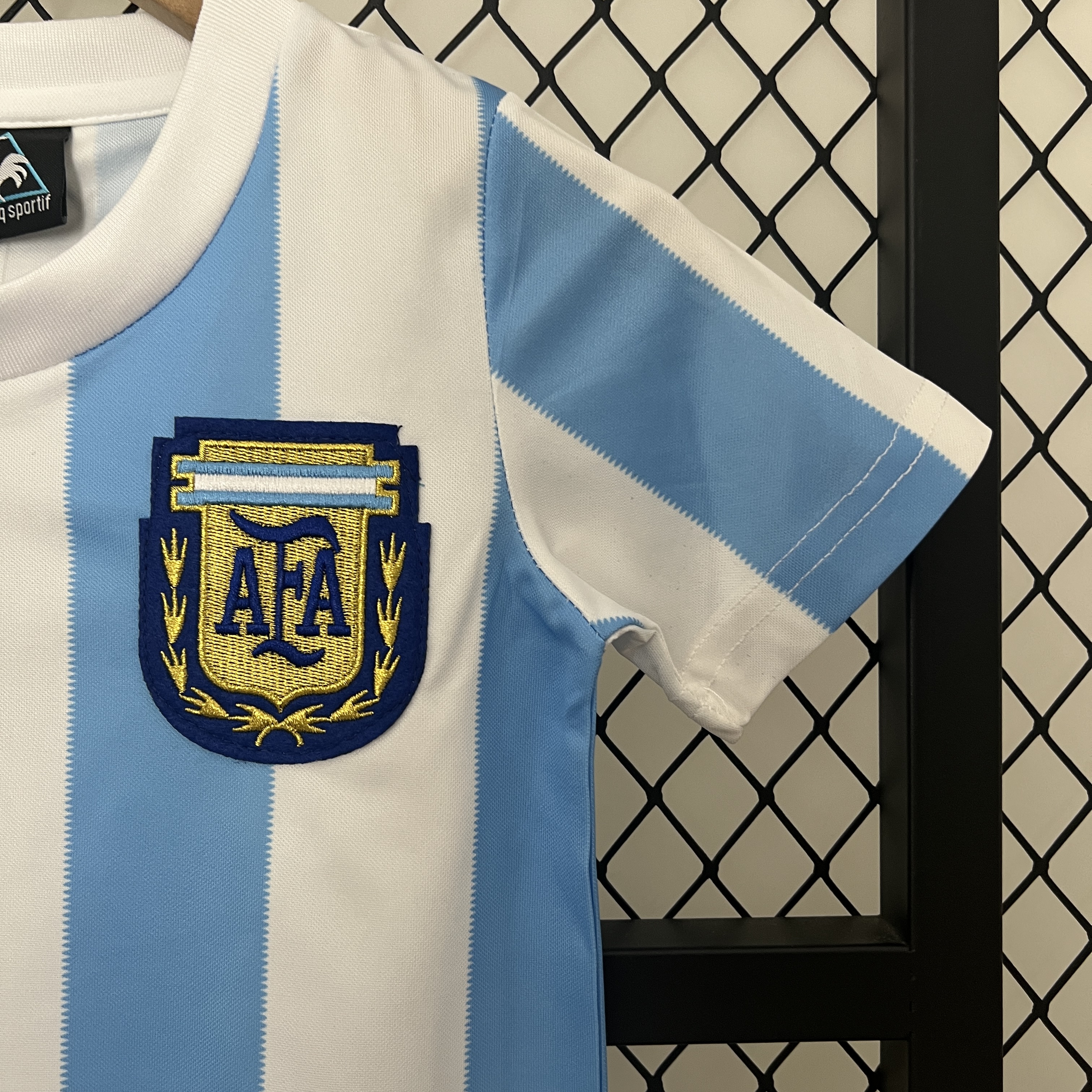 ManixJersey.com | Retro Argentina 1986 Home Stadium Kids Kit -Customize Name, Number and Patch | Worldwide Shipping