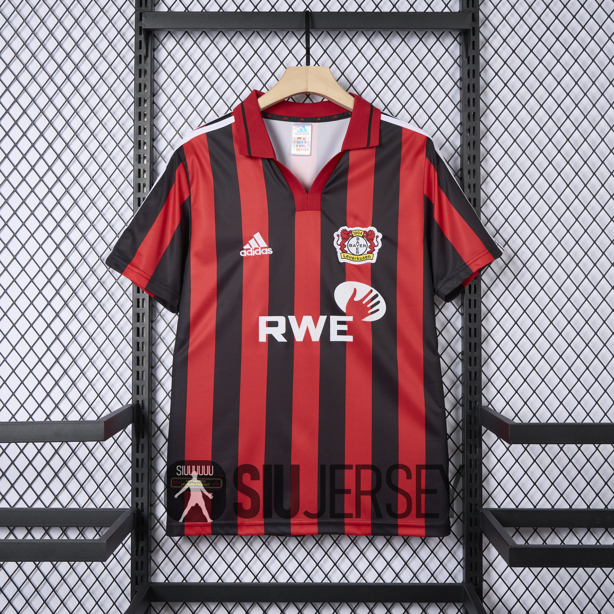 SIUjerseys-Retro Bayer 04 Leverkusen 2001-02 Home Jersey