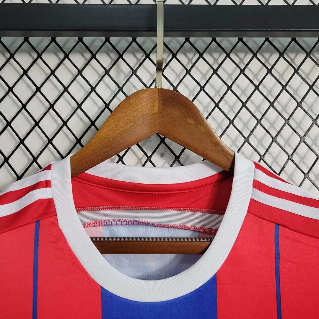 Higojerseys-Retro Bayern Munich 14-15 Home Stadium Jersey