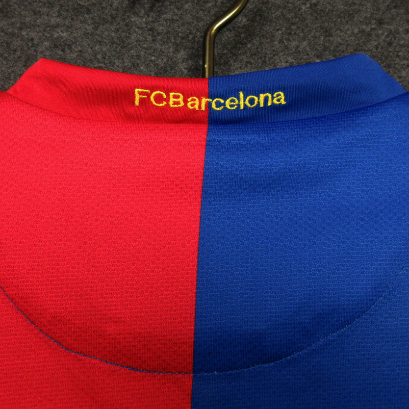 SIUjerseys-Retro Barcelona 06-07 Home Stadium Jersey