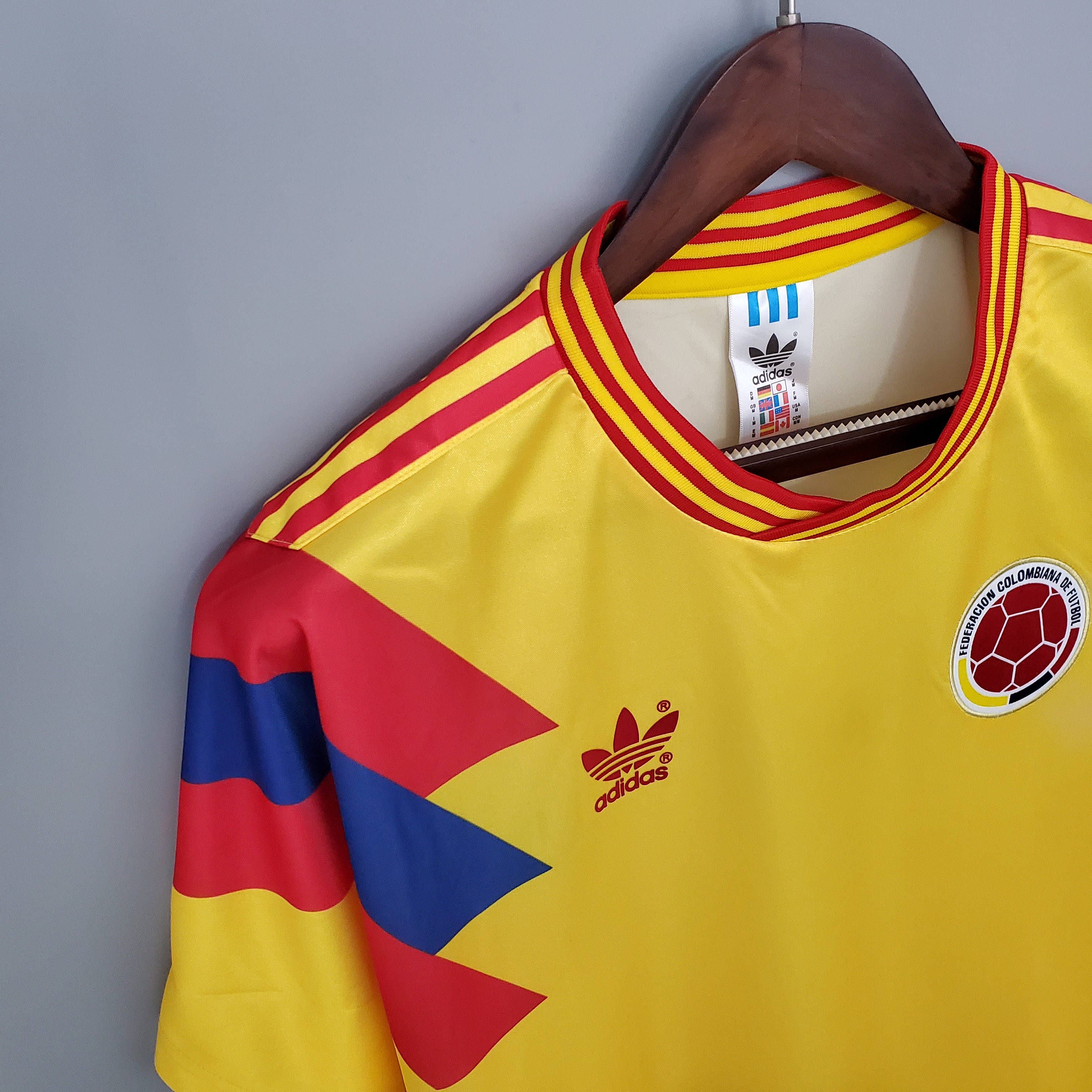 SIUjerseys-Retro Colombia 1990 Home Stadium Jersey