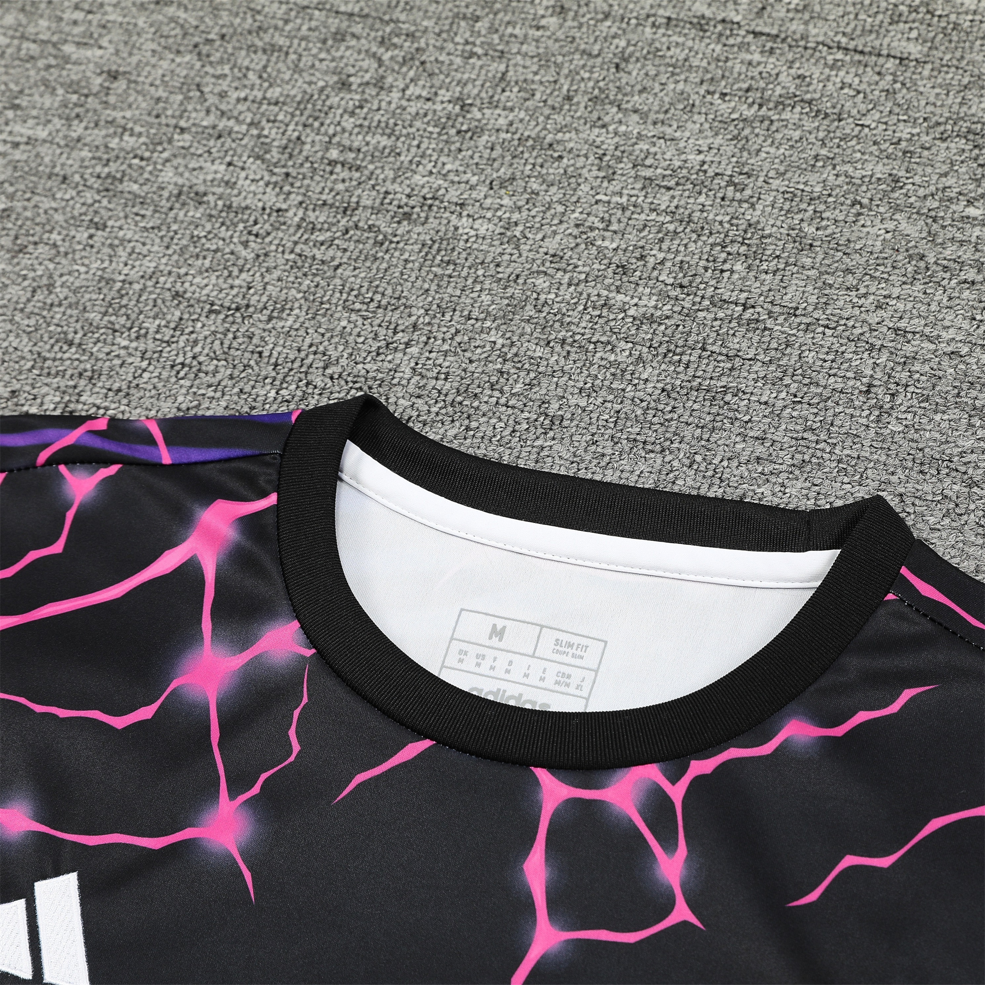 JerseysGala.com | Real Madrid 24-25 Short-Sleeve Training Set - Purple Leopard Top & Black Shorts -Customize Name, Number and Patch | Worldwide Shipping