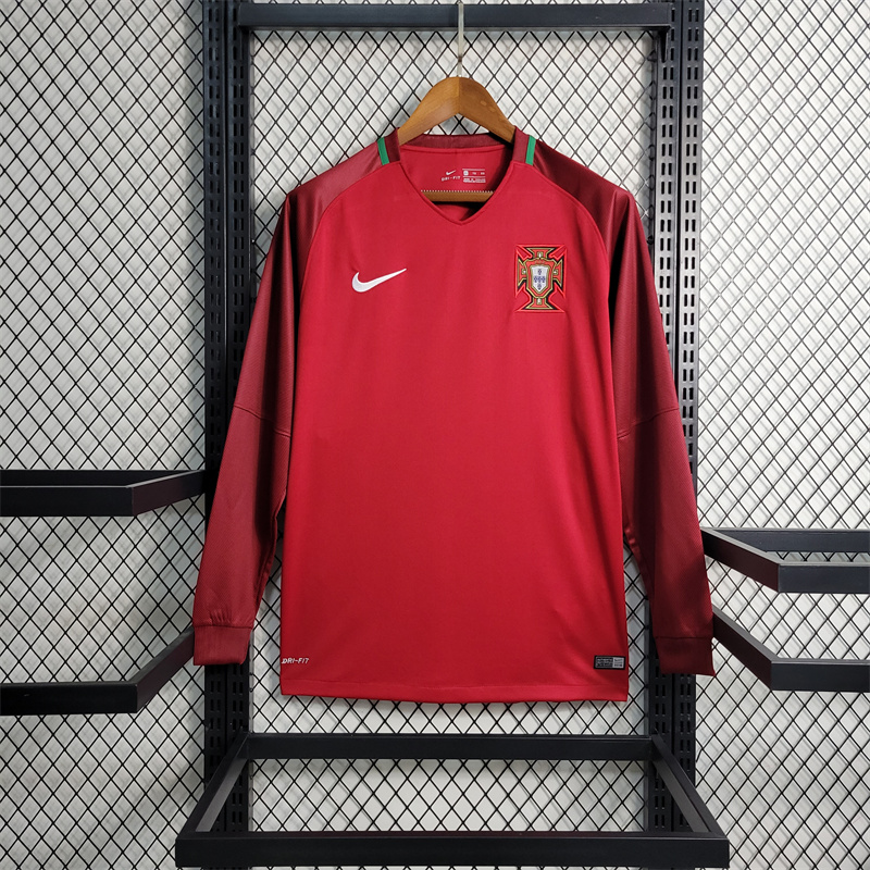 SIUjerseys-Retro Portugal 16-17 Home Stadium Long Sleeve Jersey