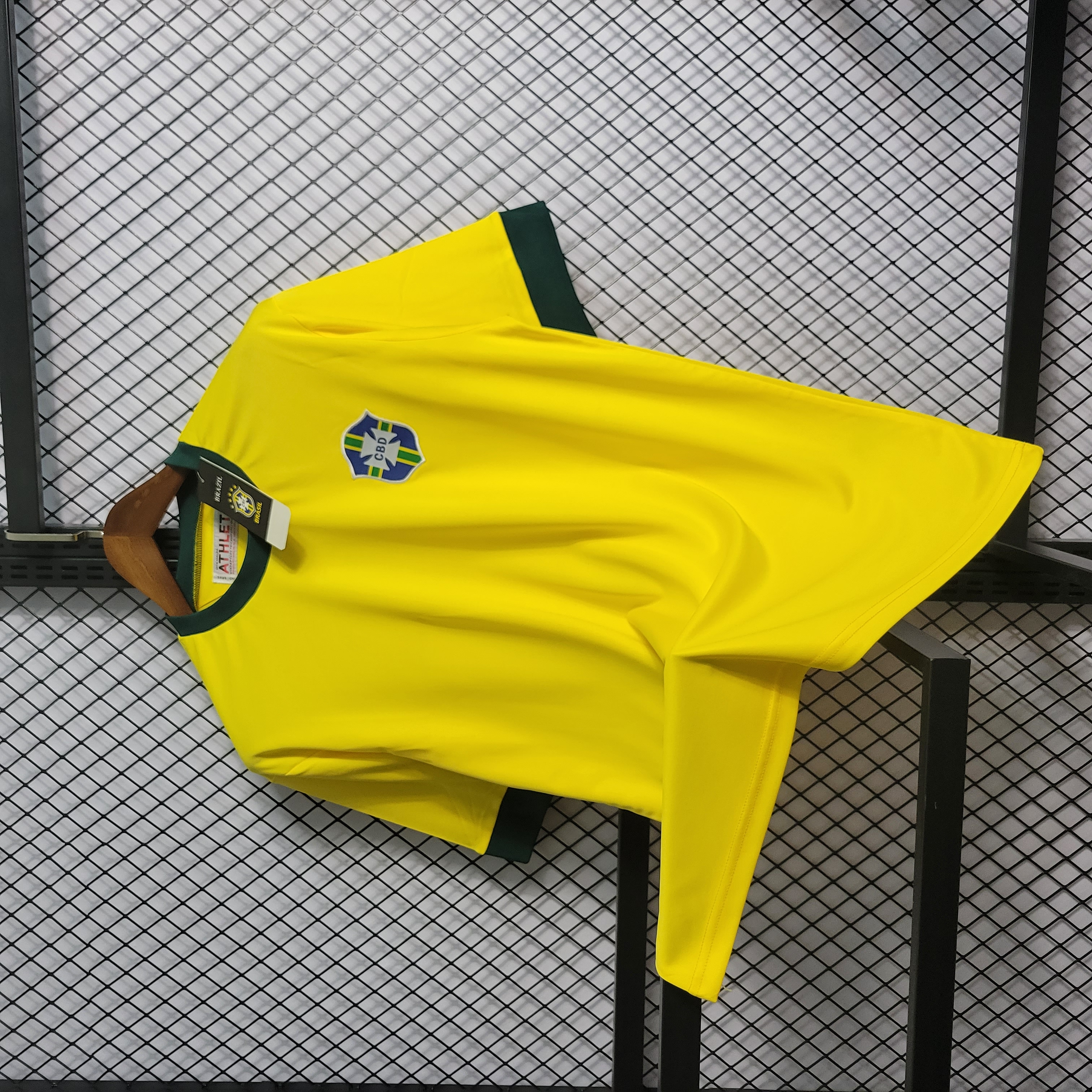 SIUjerseys-Retro Brazil 1970 Home Stadium Jersey