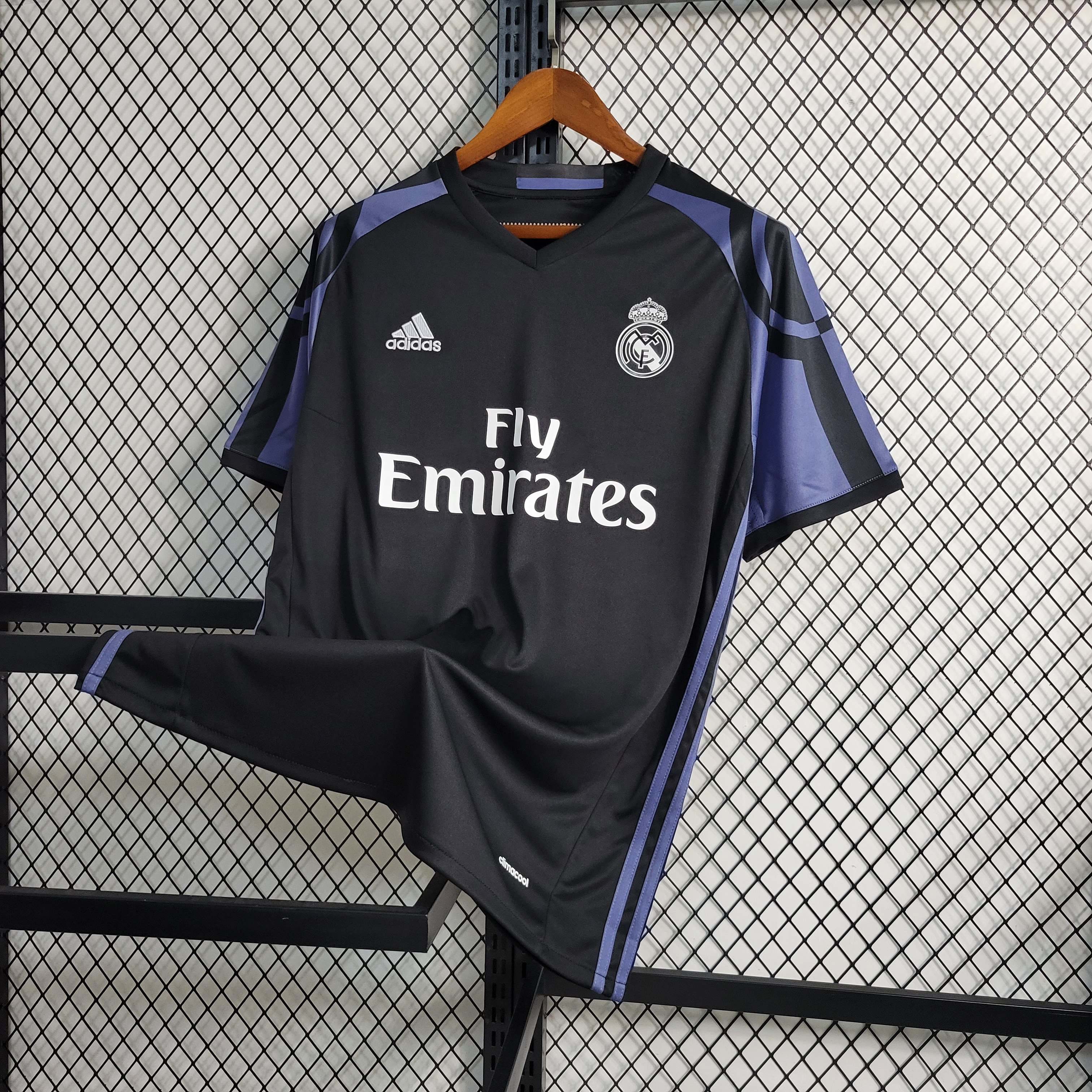 JerseysGala.com | Real Madrid Retro 16-17 Third Jersey -Customize Name, Number and Patch | Worldwide Shipping