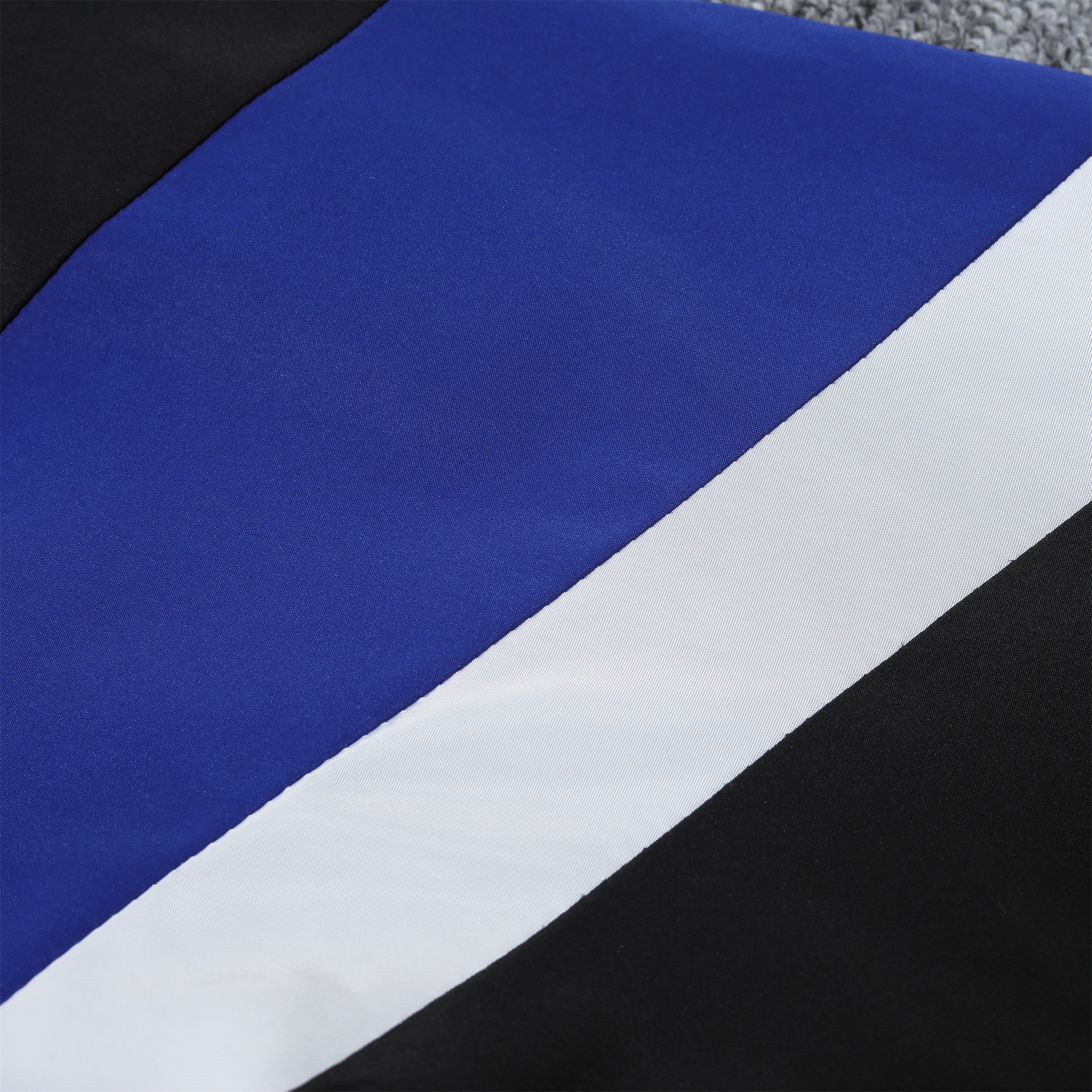 ManixJersey.com | Inter Milan 24-25 Blue & Black Hooded Windbreaker - Player Version -Customize Name, Number and Patch | Worldwide Shipping