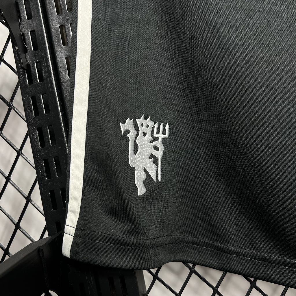 SIUjerseys-Manchester United 24-25 Third Shorts - Fans Version