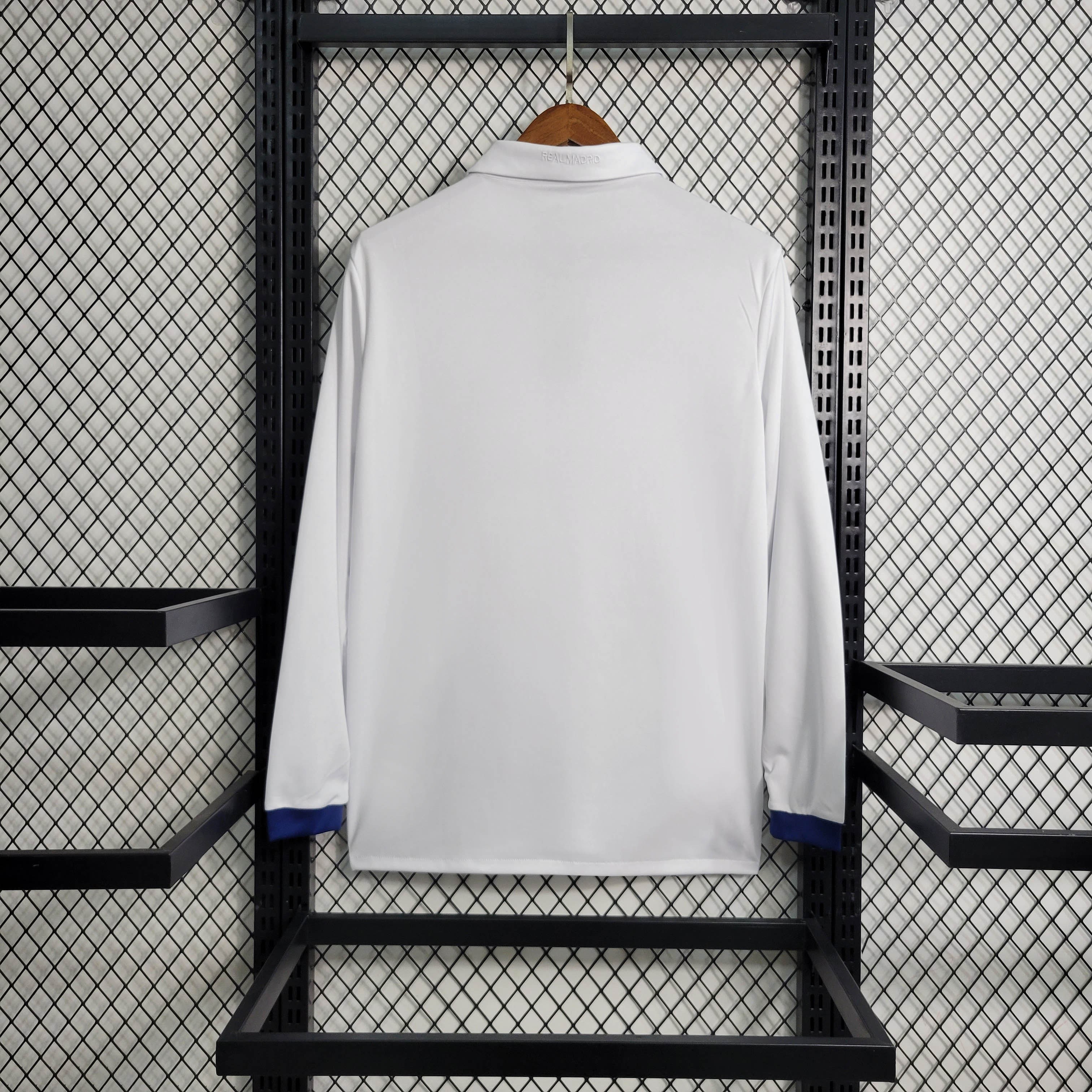 JerseysGala.com | Retro Real Madrid 16-17 Home Long Sleeve Jersey -Customize Name, Number and Patch | Worldwide Shipping
