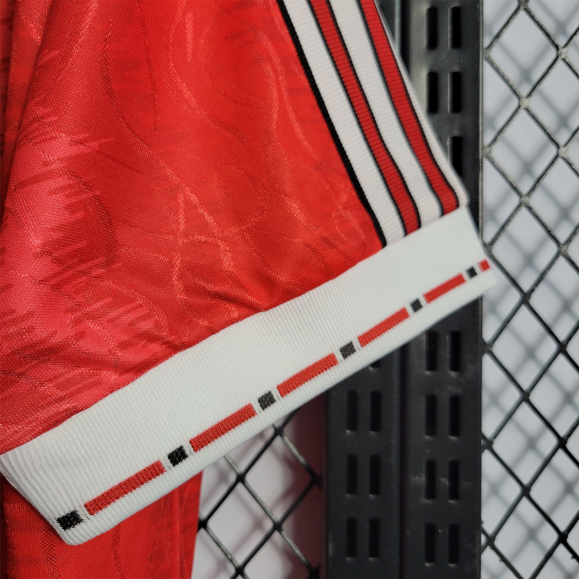 SIUjerseys-Retro Manchester United 90-92 Home Stadium Jersey