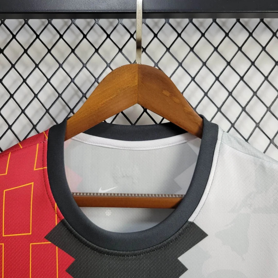 ManixJersey.com | Liver.pool 24-25 Three Joint Special Edition Jersey - Fans Version -Customize Name, Number and Patch | Worldwide Shipping