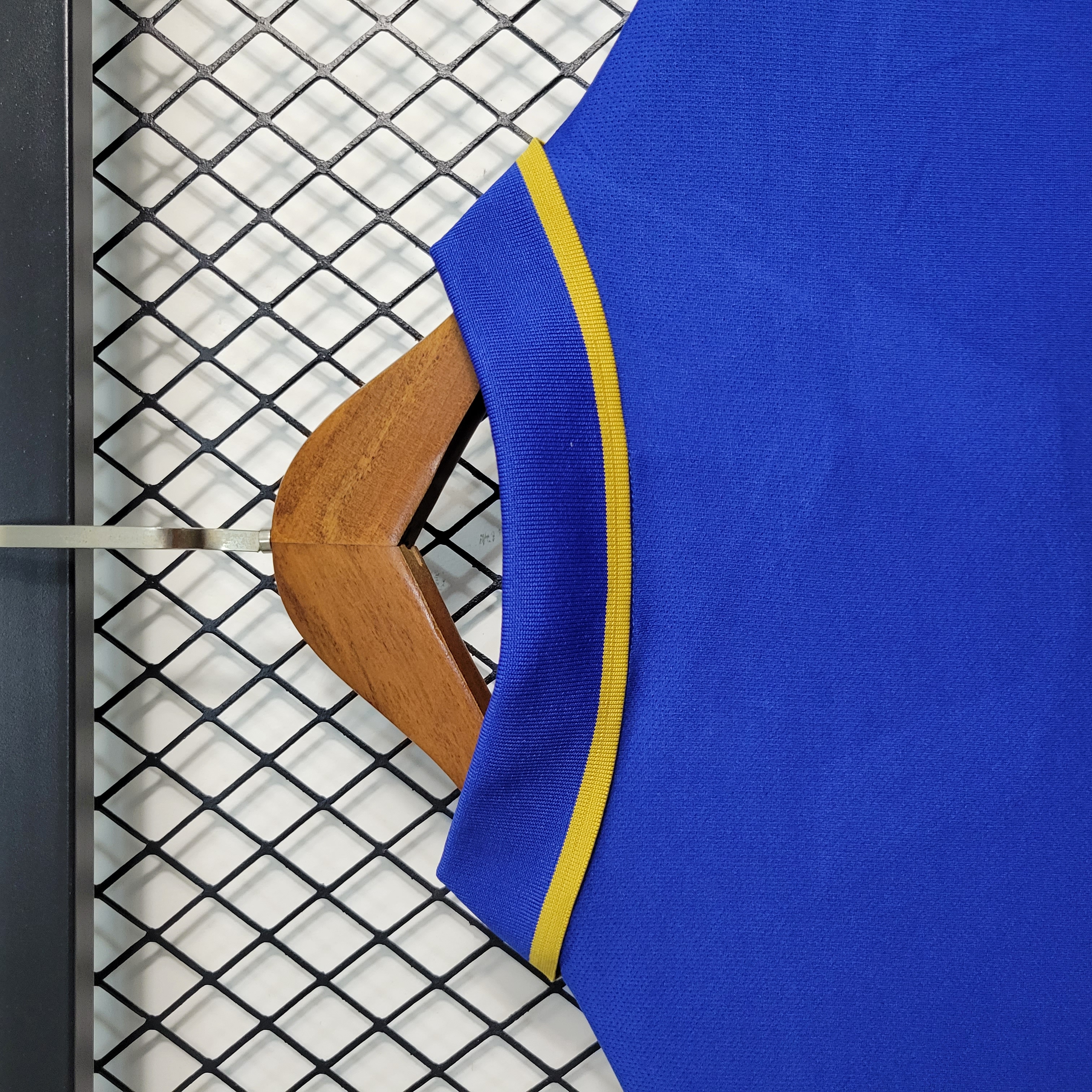 SIUjerseys-Retro Italy 1996 Home Stadium Jersey