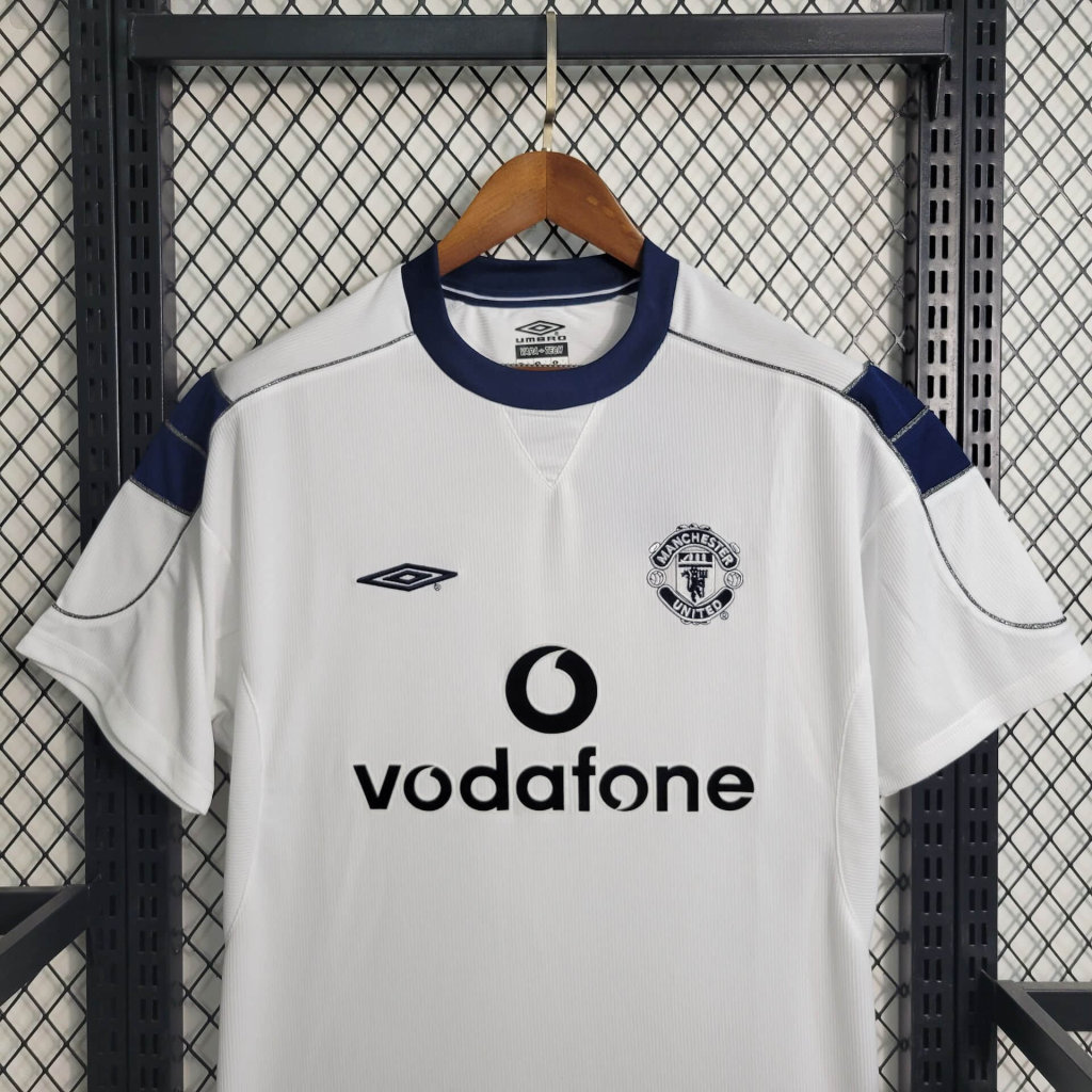 ManixJersey.com | Retro Manchester United 99-00 Away Stadium Jersey -Customize Name, Number and Patch | Worldwide Shipping
