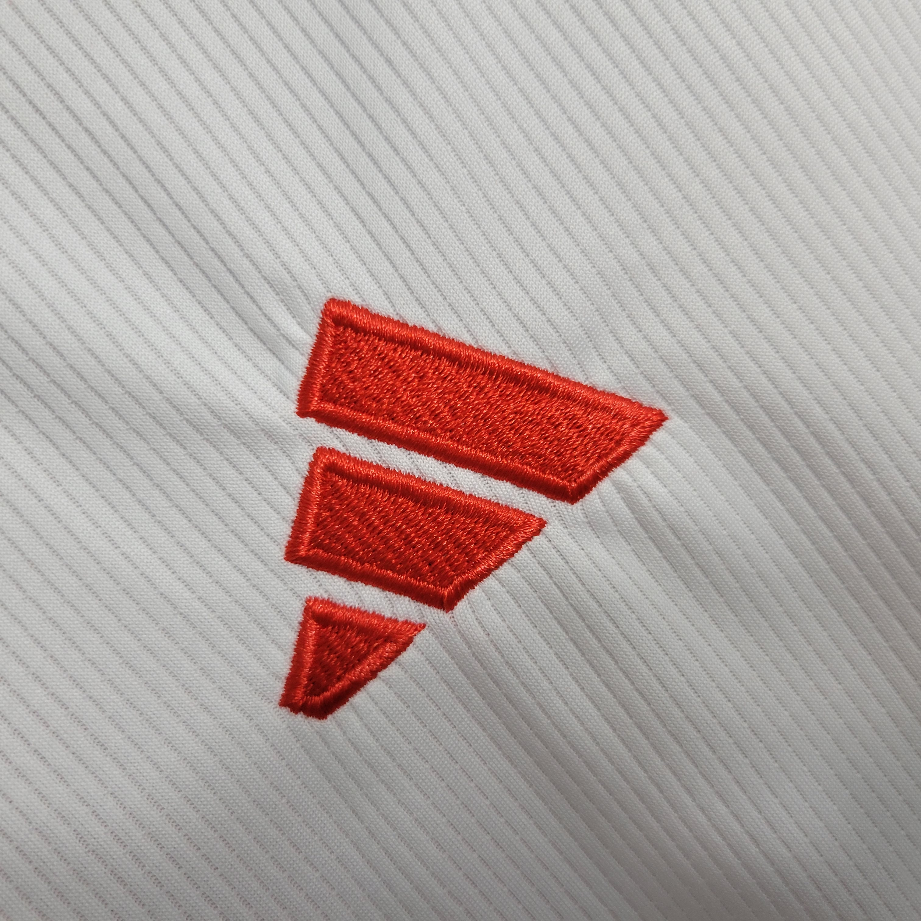 Bayern Munich 23-24 Home Long Sleeve Jersey - Fans Version:football jersey mysite: unitedjerseyfootball 邓江浪:football