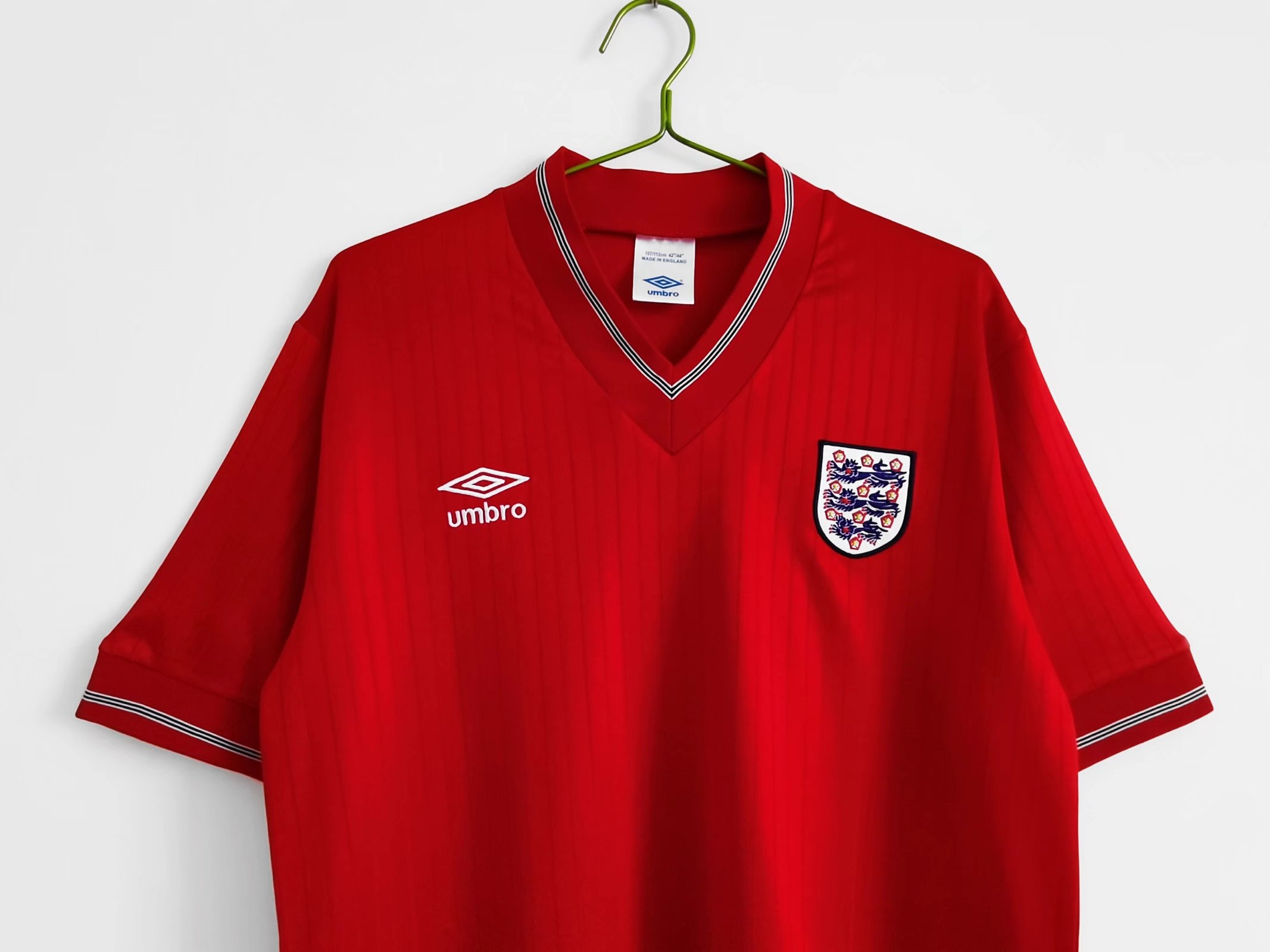 ManixJersey.com | Retro England 1984-87 Away Stadium Jersey -Customize Name, Number and Patch | Worldwide Shipping