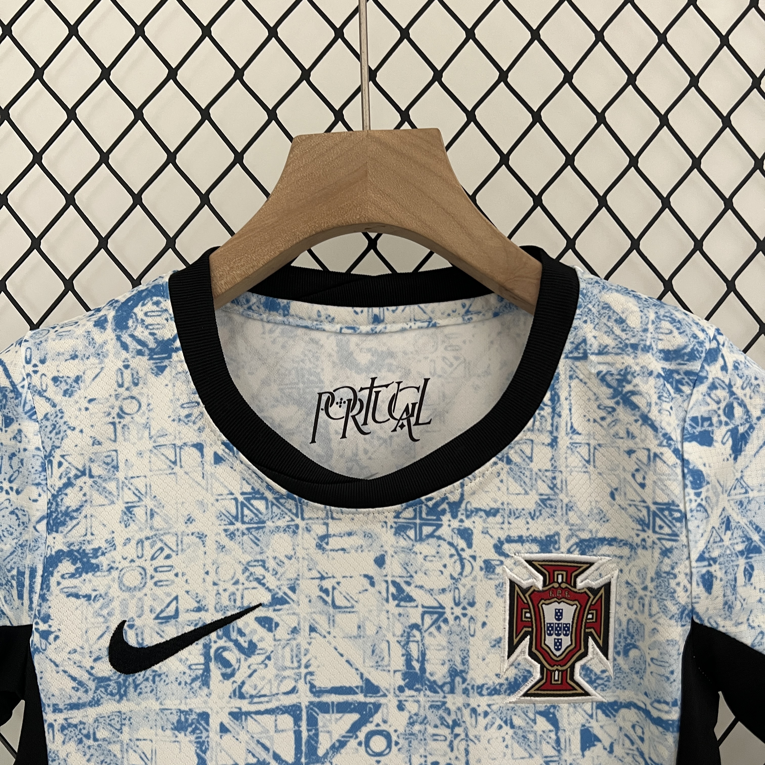 SIUjerseys-Portugal 2024 Away Stadium Kids Kit