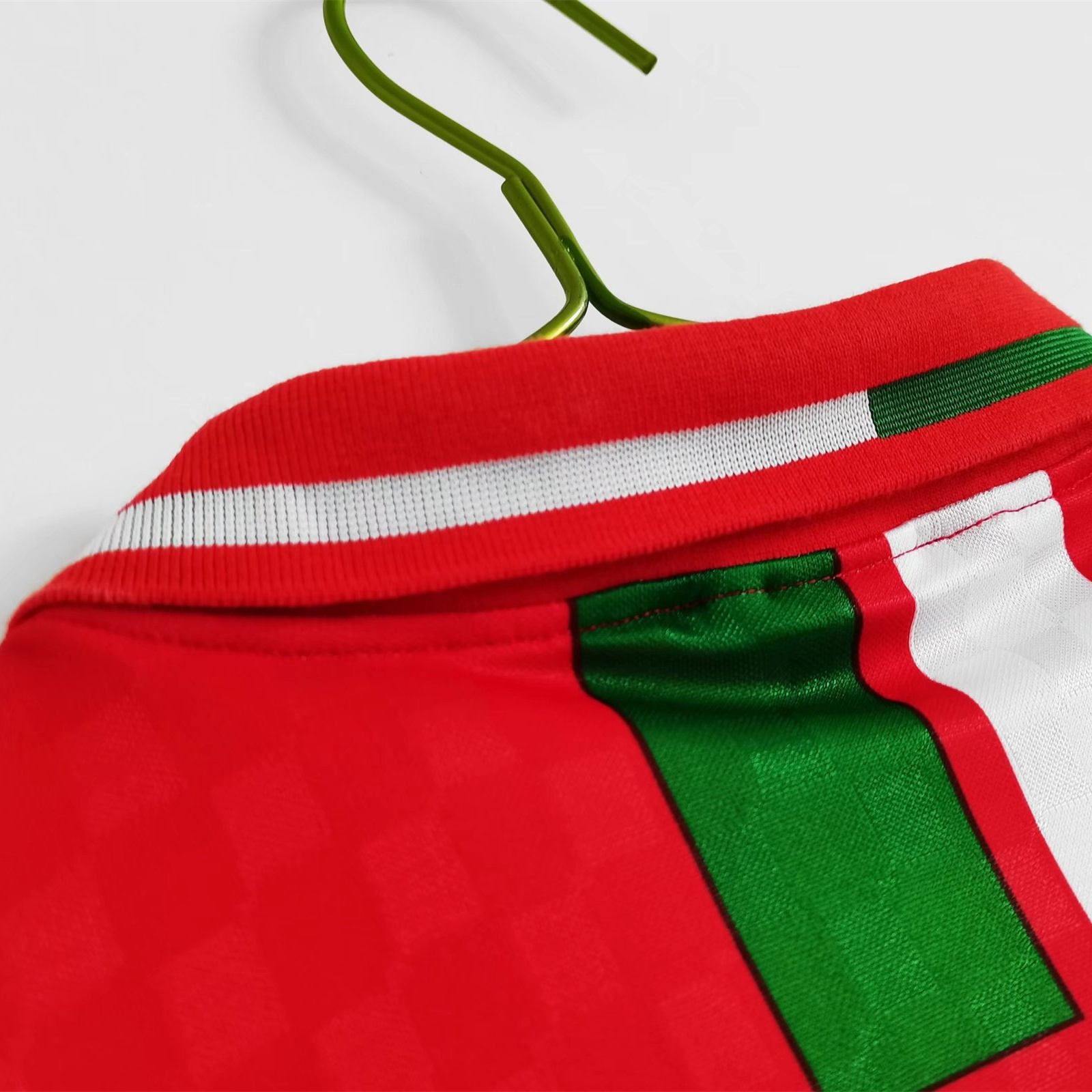 SIUjerseys-Retro Wales 1996 Home Stadium Jersey