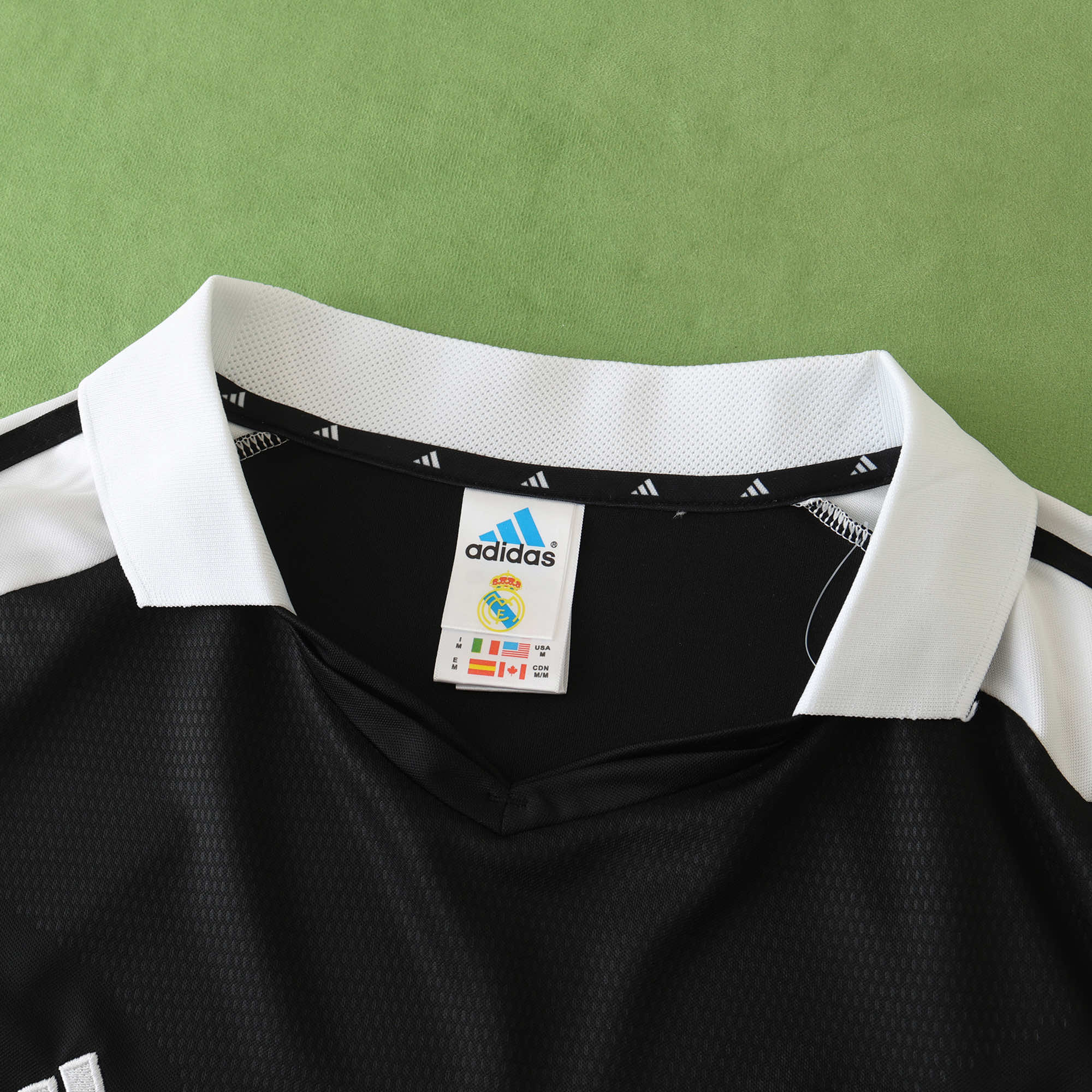 JerseysGala.com | Retro Real Madrid 2001-02 Away Jersey -Customize Name, Number and Patch | Worldwide Shipping