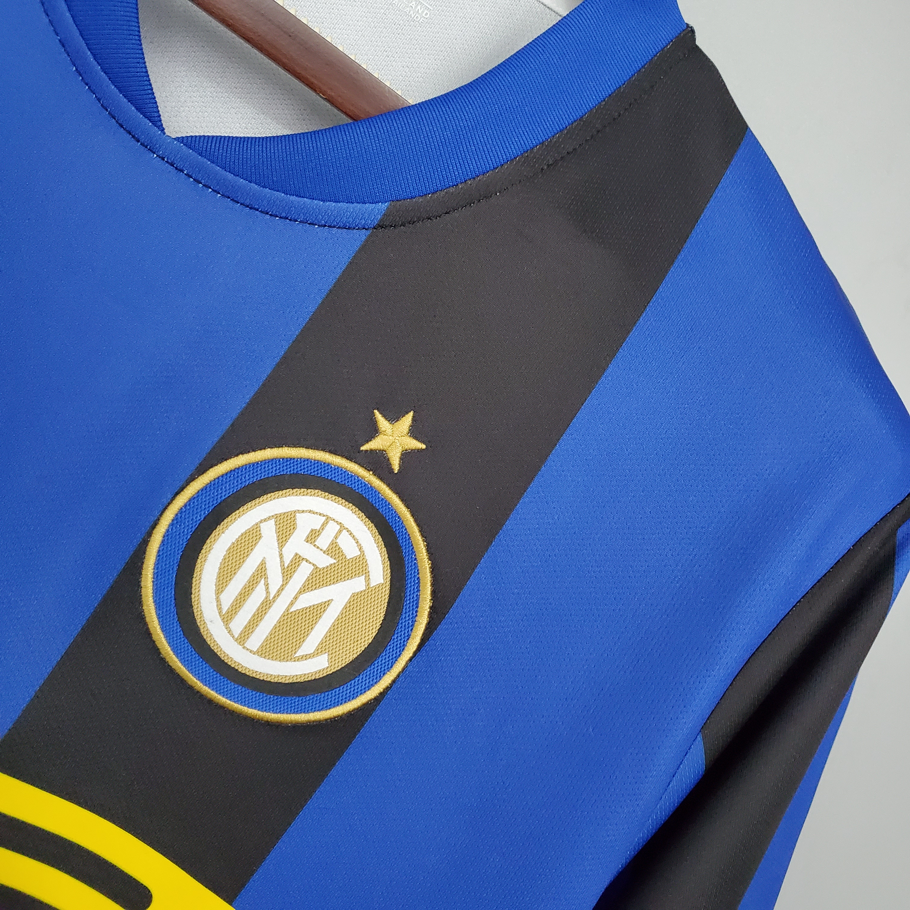 ManixJersey.com | Retro Inter Milan 08-09 Home Stadium Jersey -Customize Name, Number and Patch | Worldwide Shipping