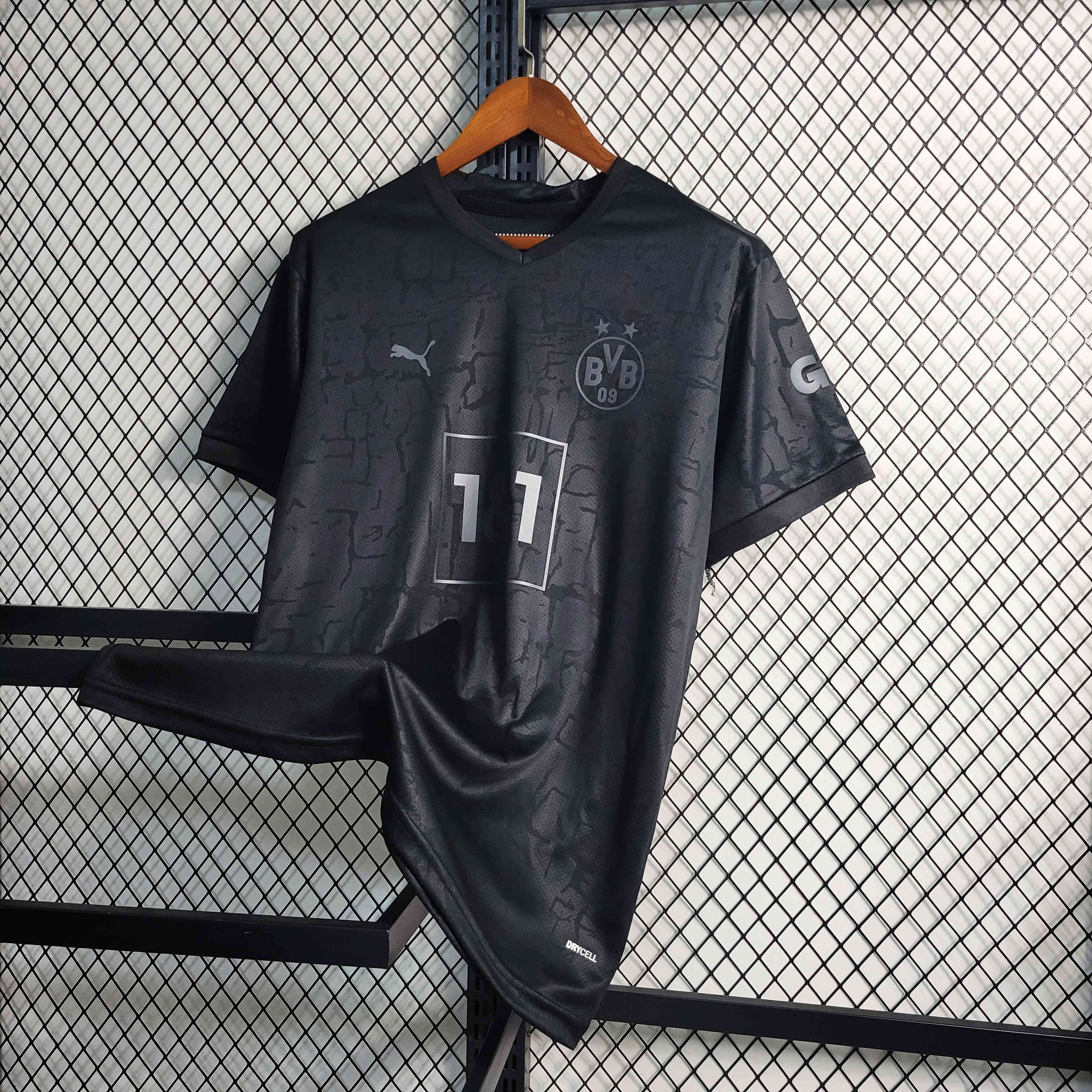 ManixJersey.com | Retro Dortmund 2022-23 Black Special Edition Jersey -Customize Name, Number and Patch | Worldwide Shipping