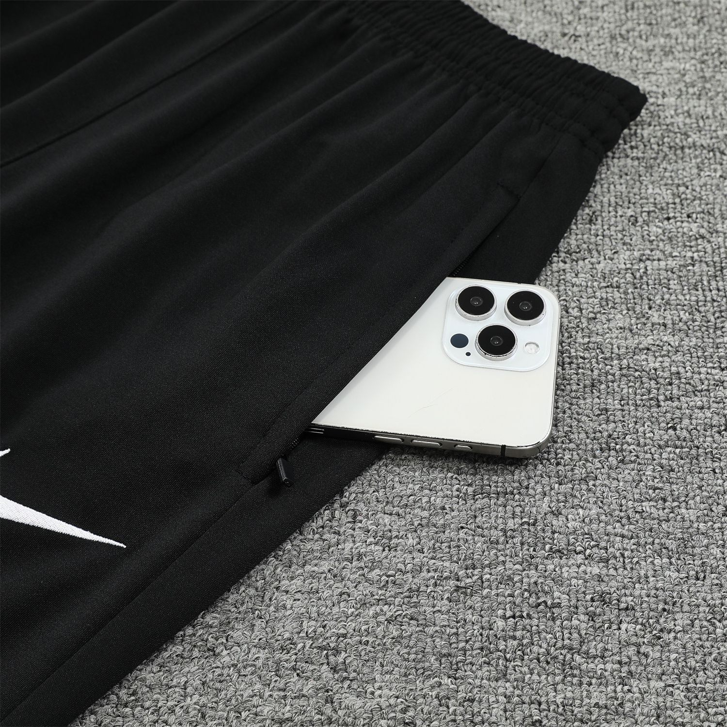 SIUjerseys-Barcelona 24-25 Training Hoodie Set - Black Hoodie and Black Pants