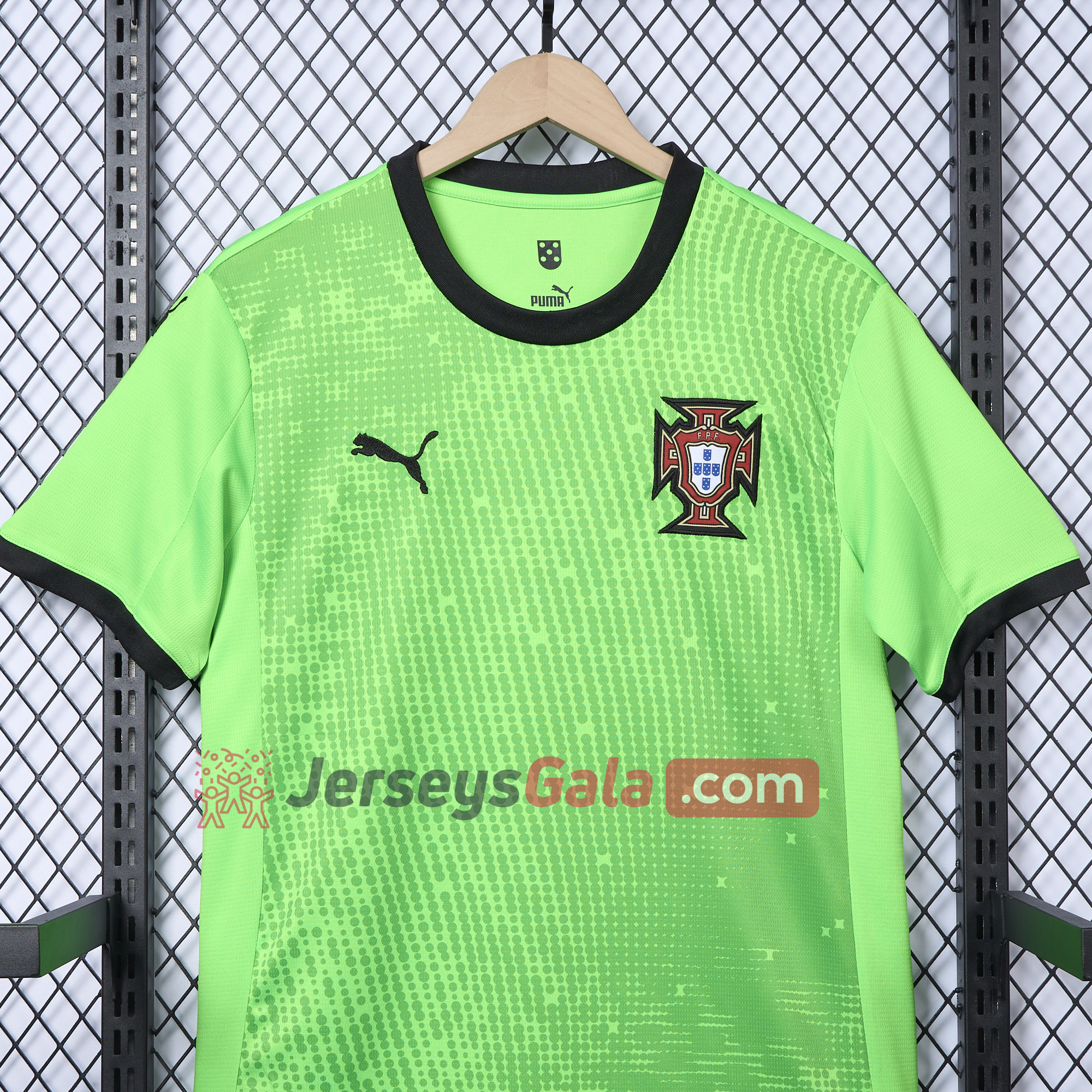 JerseysGala.com | Portugal 2025-26 Green Goalkeeper Jersey - Fans Version -Customize Name, Number and Patch | Worldwide Shipping