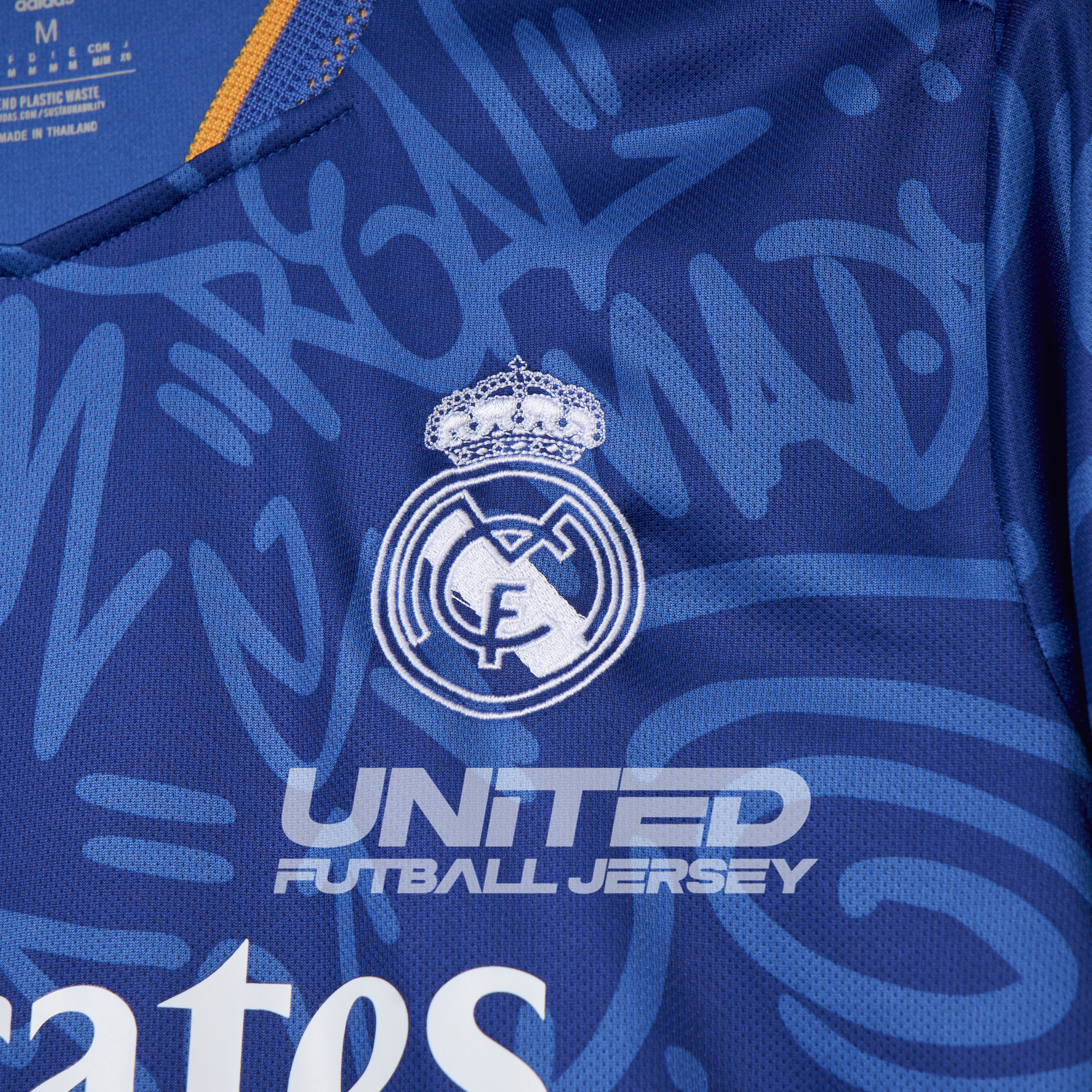 foot-Retro Real Madrid 2021-22 Away Jersey