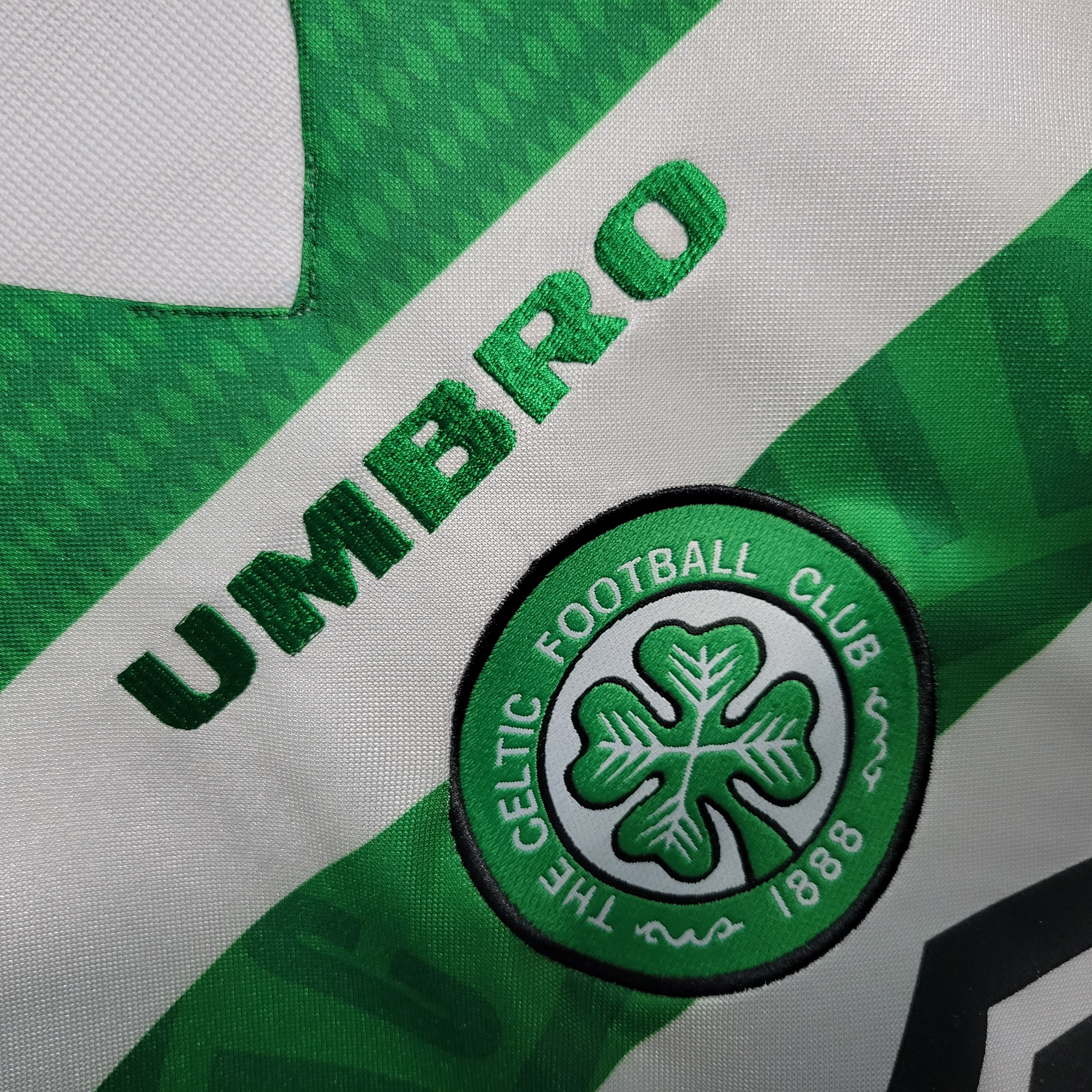 foot-Retro Celtic 1998-99 Home Stadium Jersey