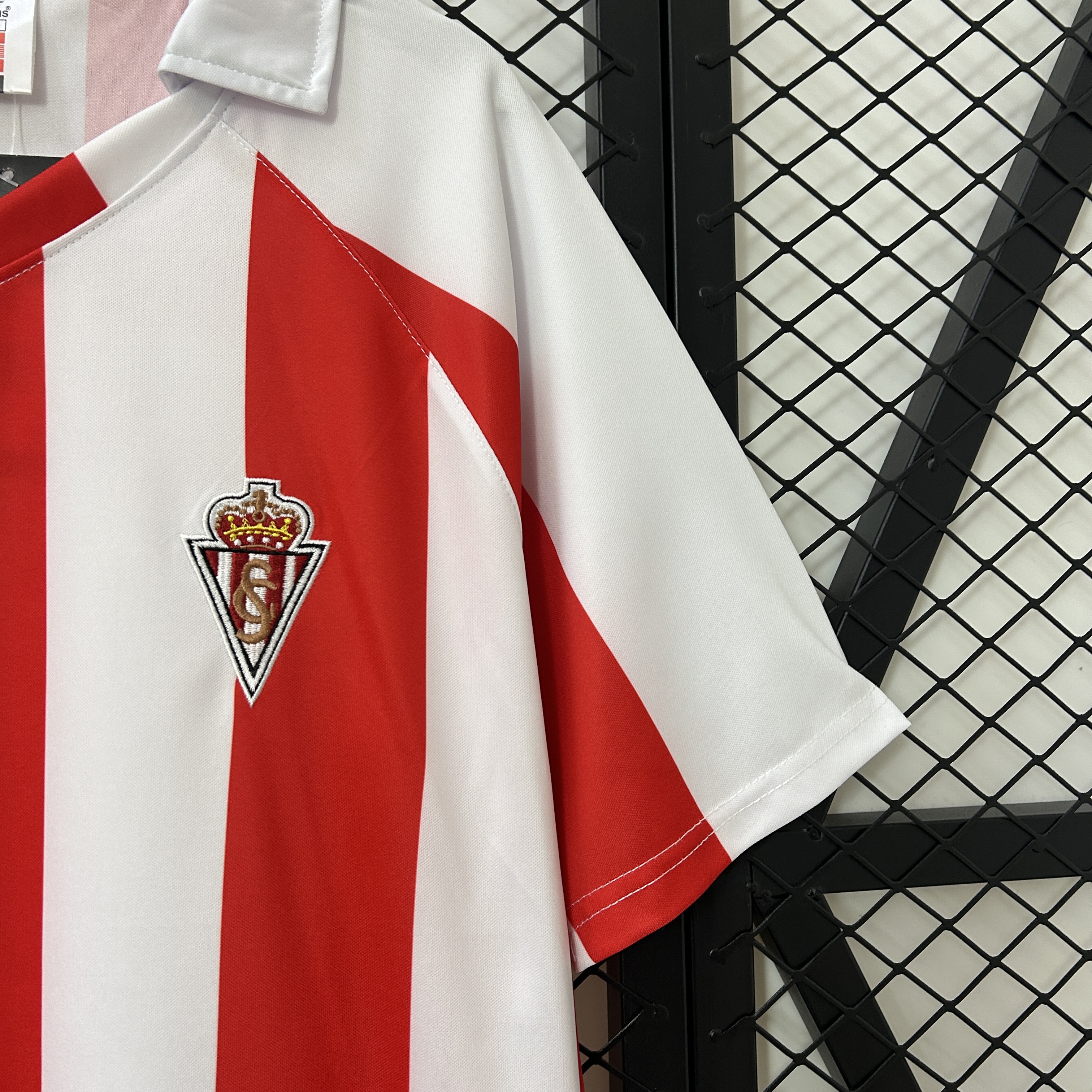 unitedfutballjersey-Retro Sporting Gijon 1986-87 Home Jersey