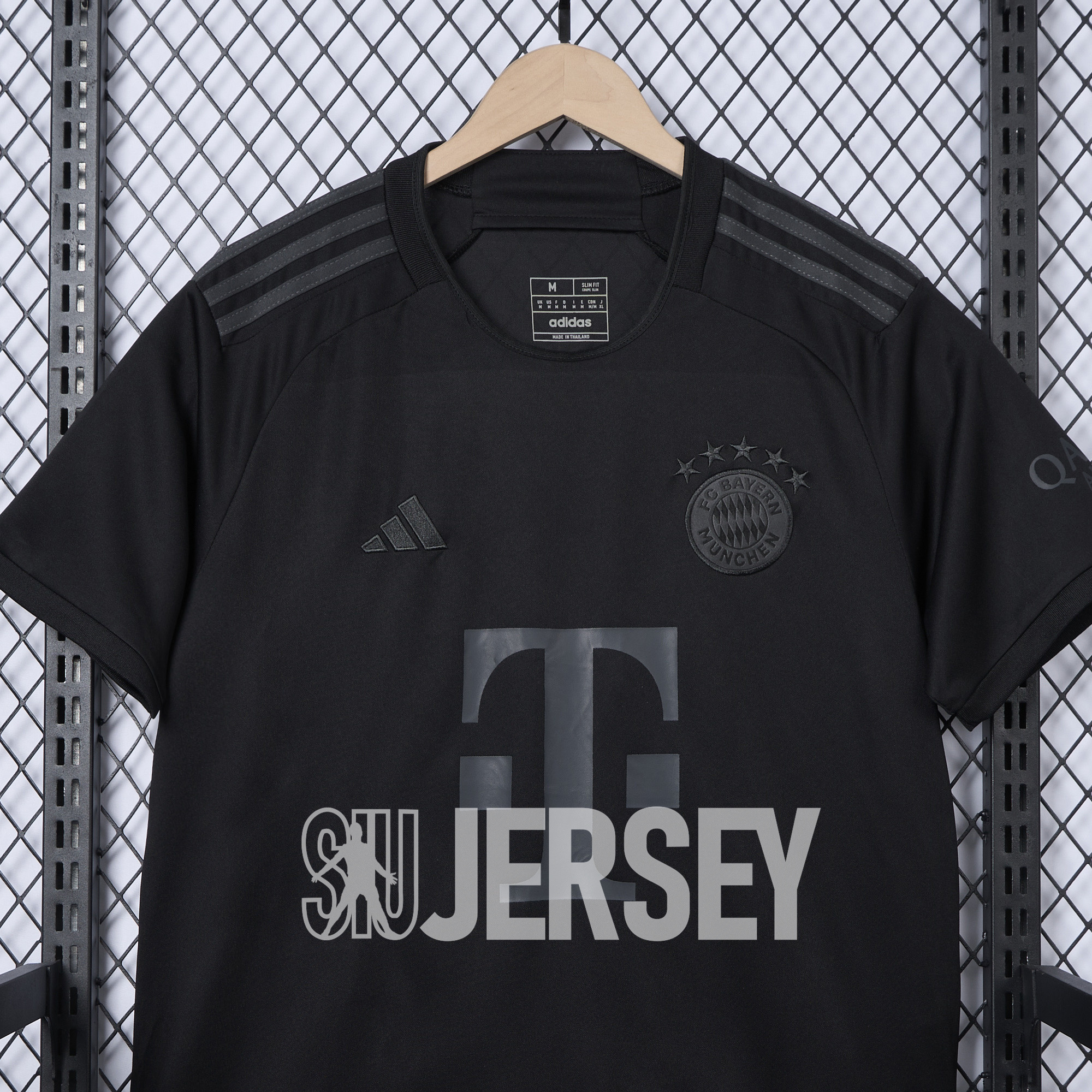 SIUjerseys-Bayern Munich 24-25 Pure Black Special Edition Jersey - Fans Version