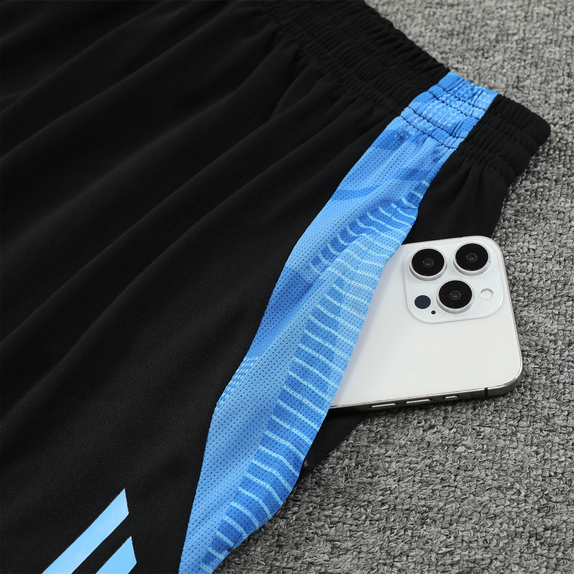 ManixJersey.com | Argentina 24-25 Vest Training Set - Black -Customize Name, Number and Patch | Worldwide Shipping